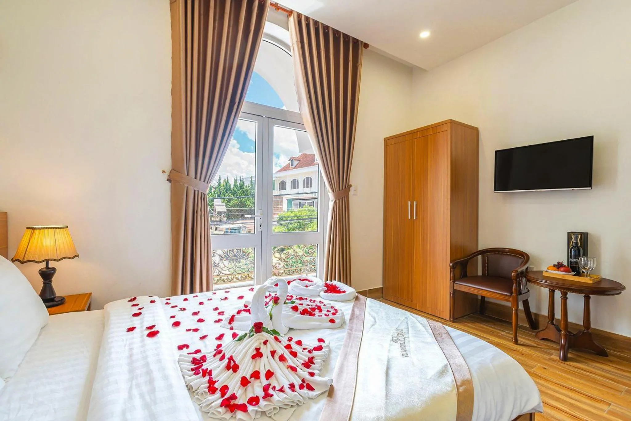 Photo of the whole room, Bed in Villa Hoa Ly Đà Lạt