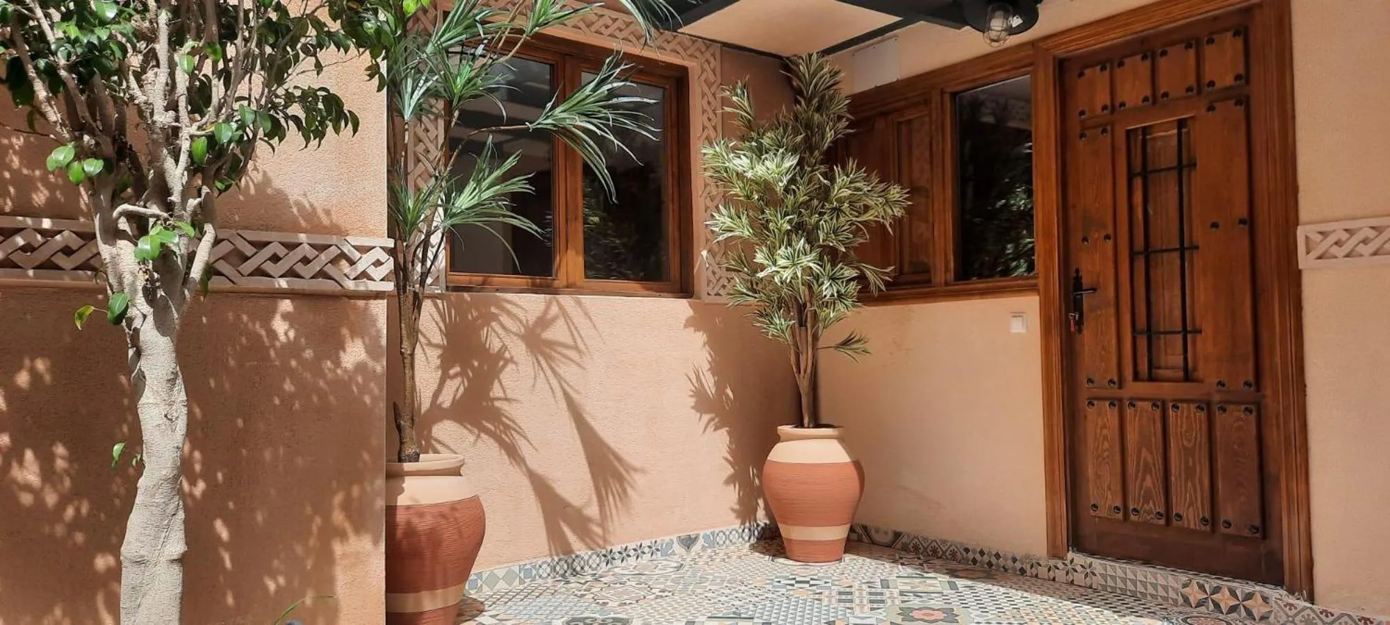 Patio in LA CASA MORISCA