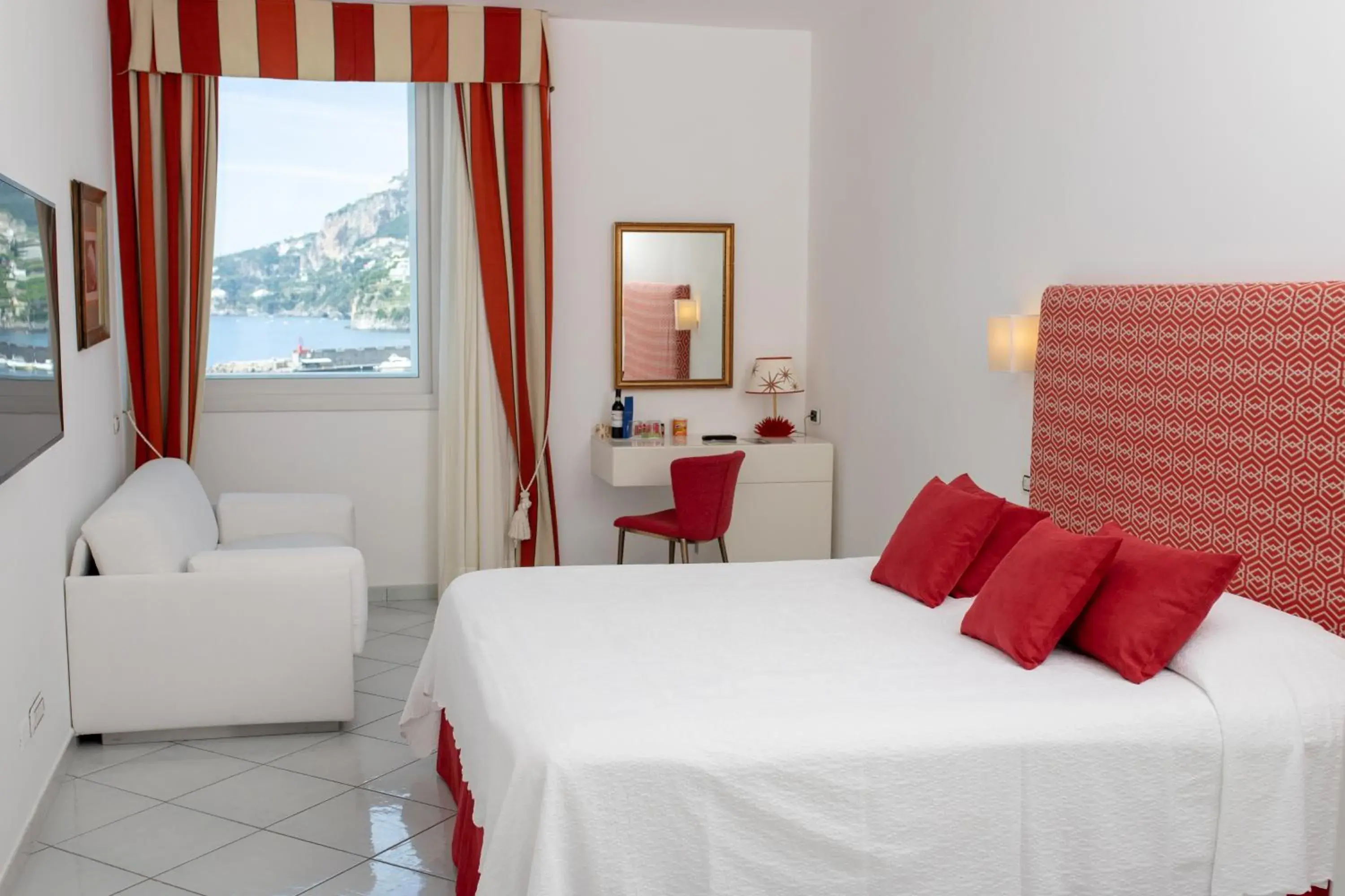 Triple Room in Hotel Marina Riviera Triple Room in Hotel Marina Riviera