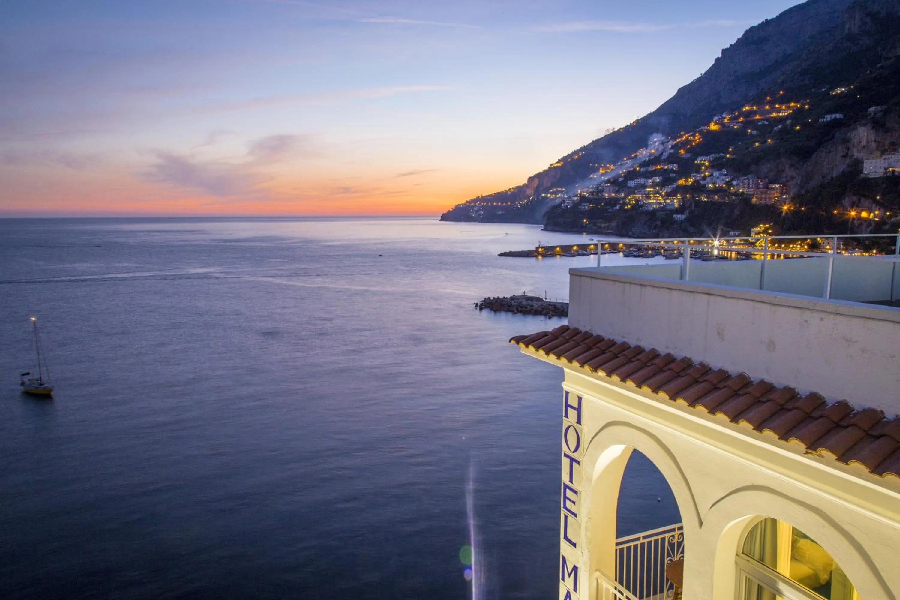 Facade/entrance in Hotel Marina Riviera