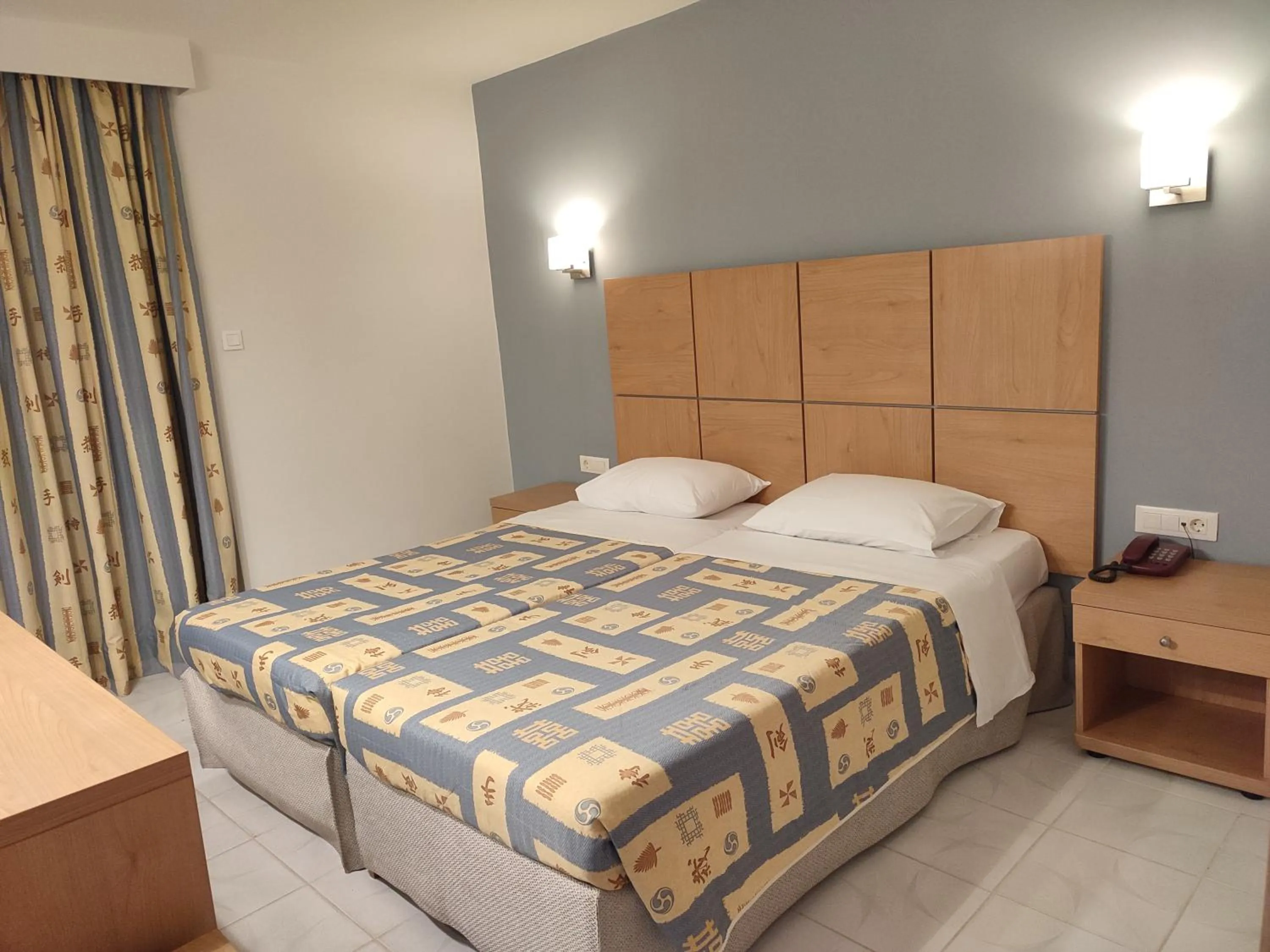 Bedroom in Flisvos Hotel