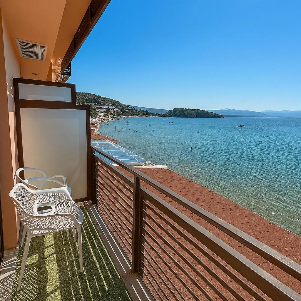 Natural landscape in Flisvos Hotel