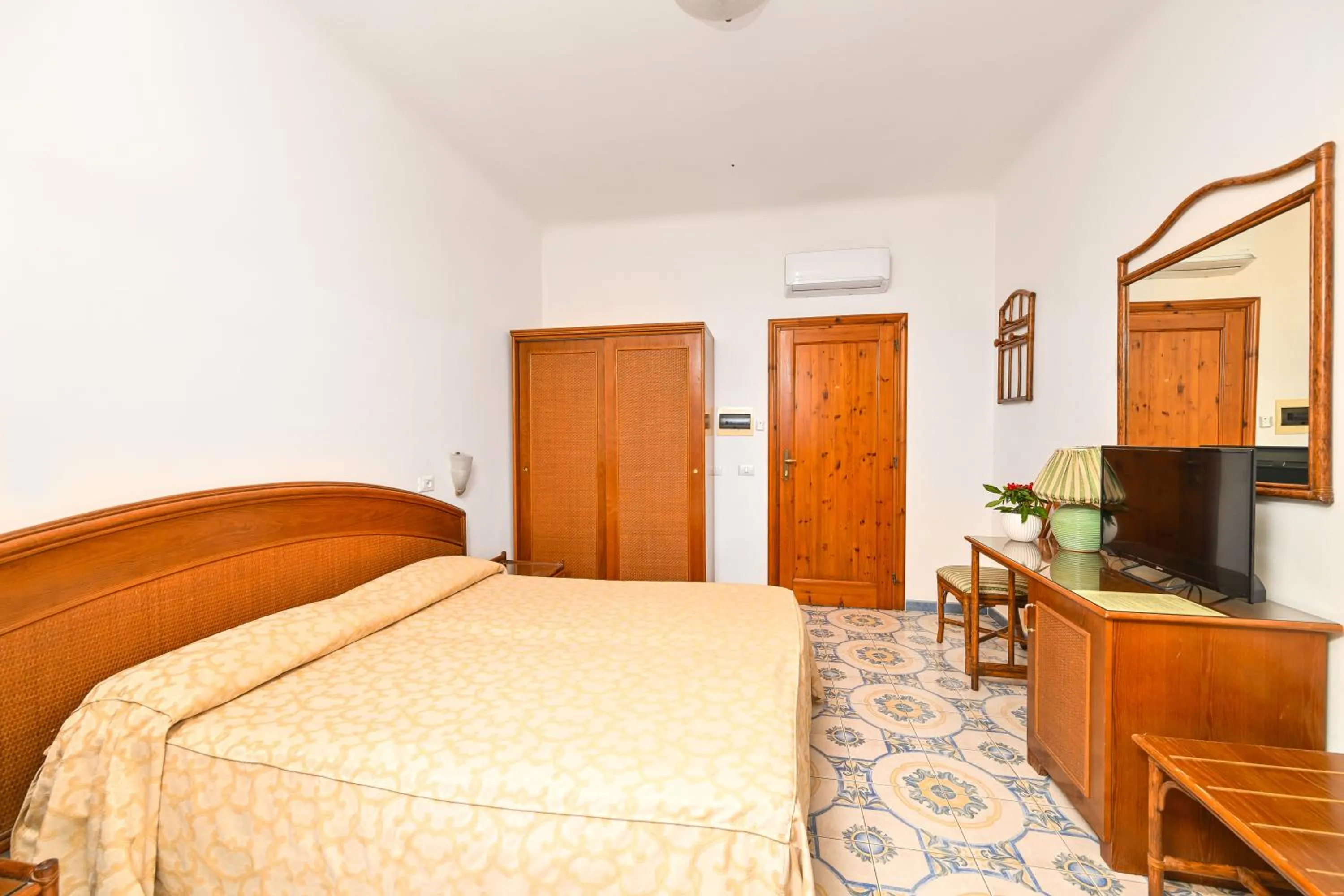 Bed in Casthotels Tramonto d'oro Terme