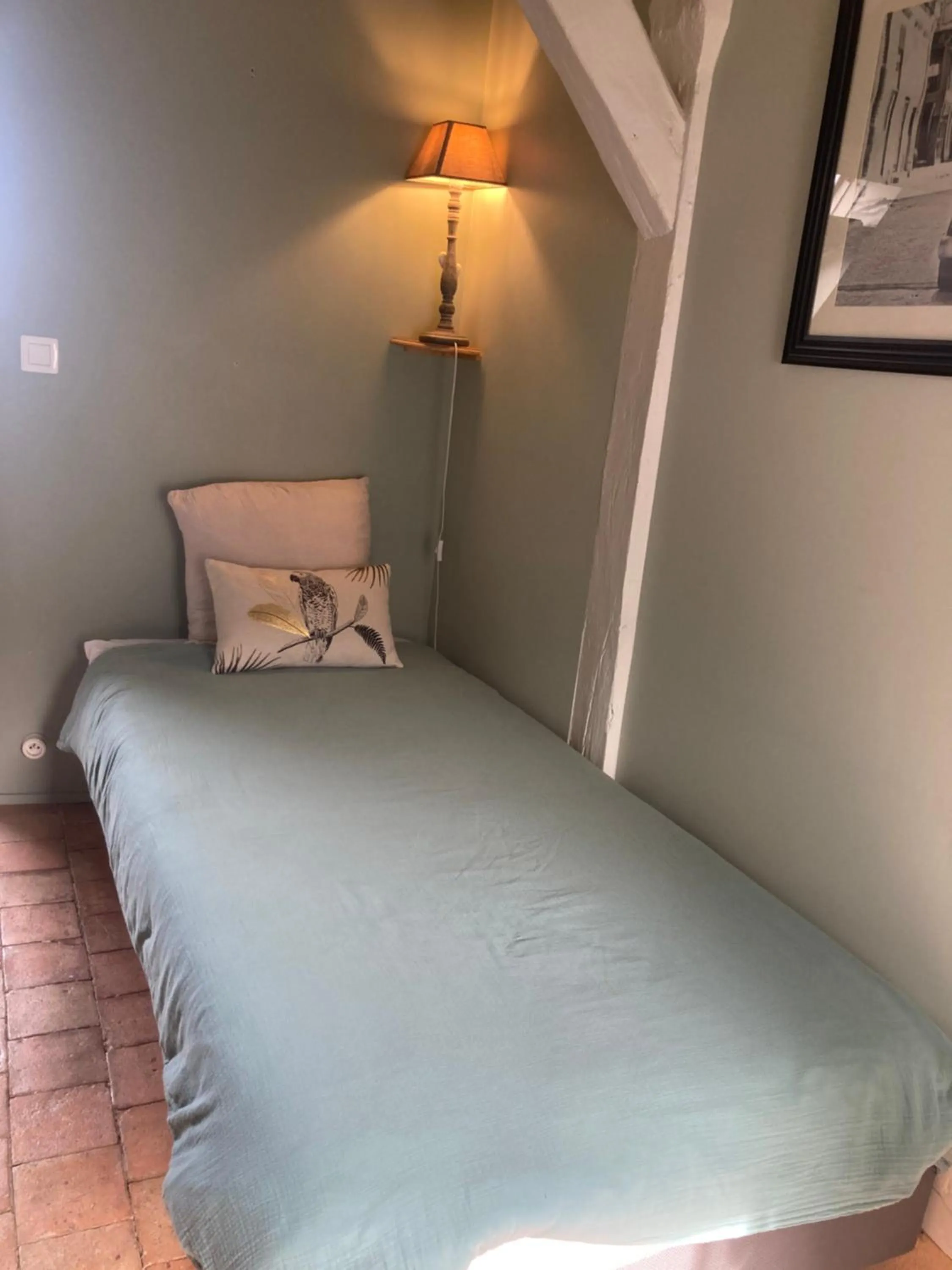 Bed in Chambre Sixtine