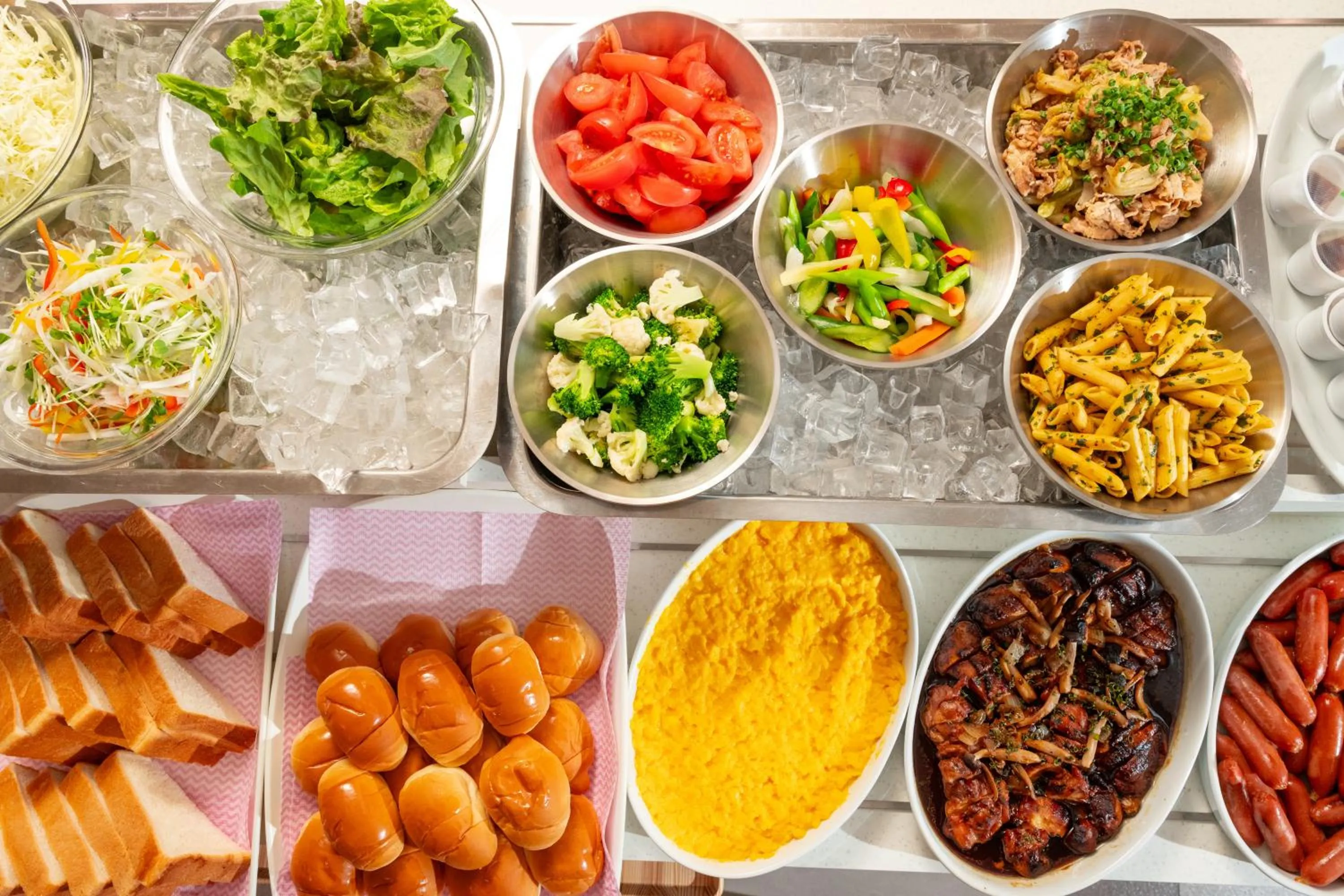 Breakfast in Osaka Fujiya Hotel