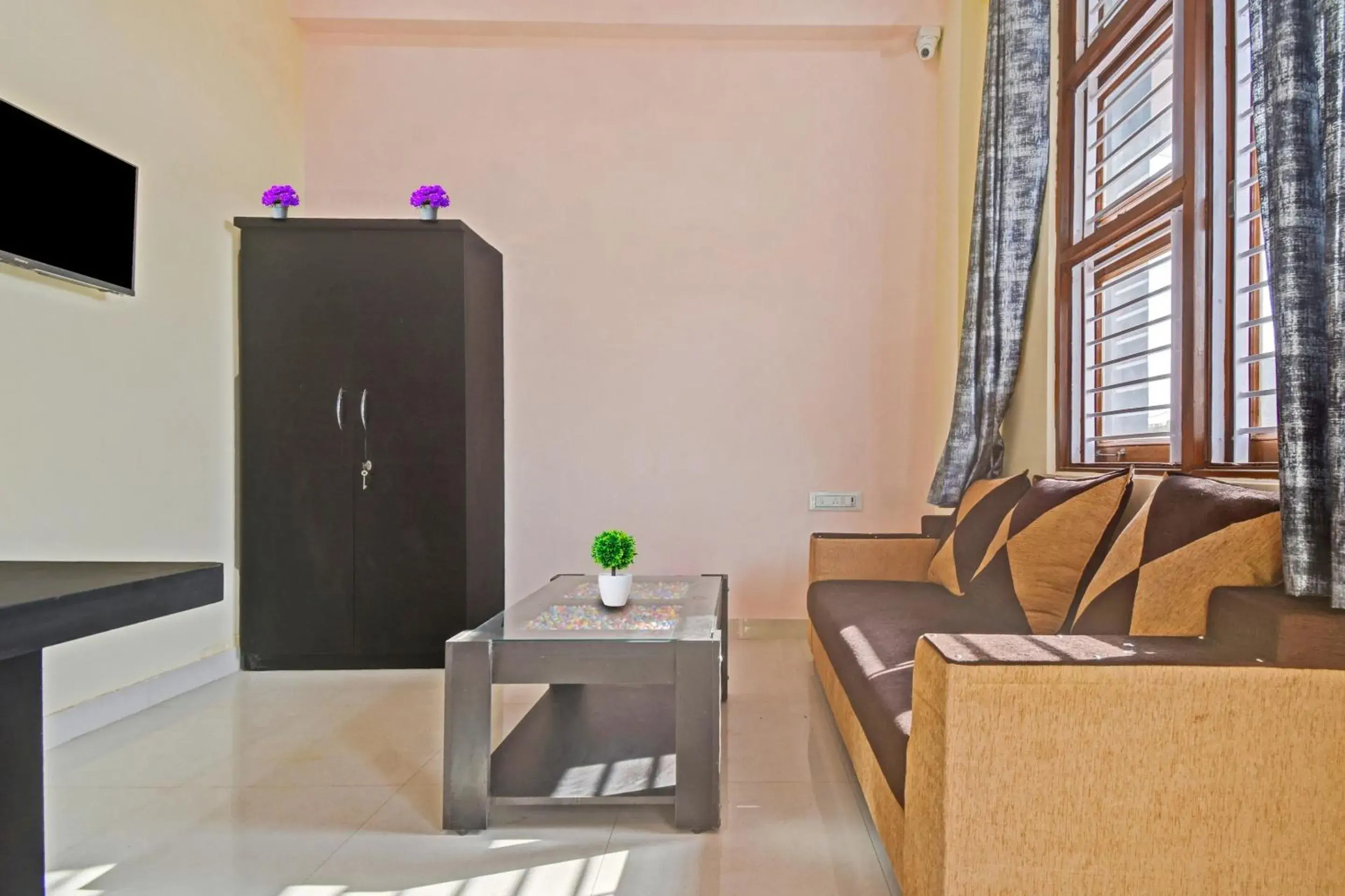 Lobby or reception in Hotel O Kalot Lobby or reception in Hotel O Kalot