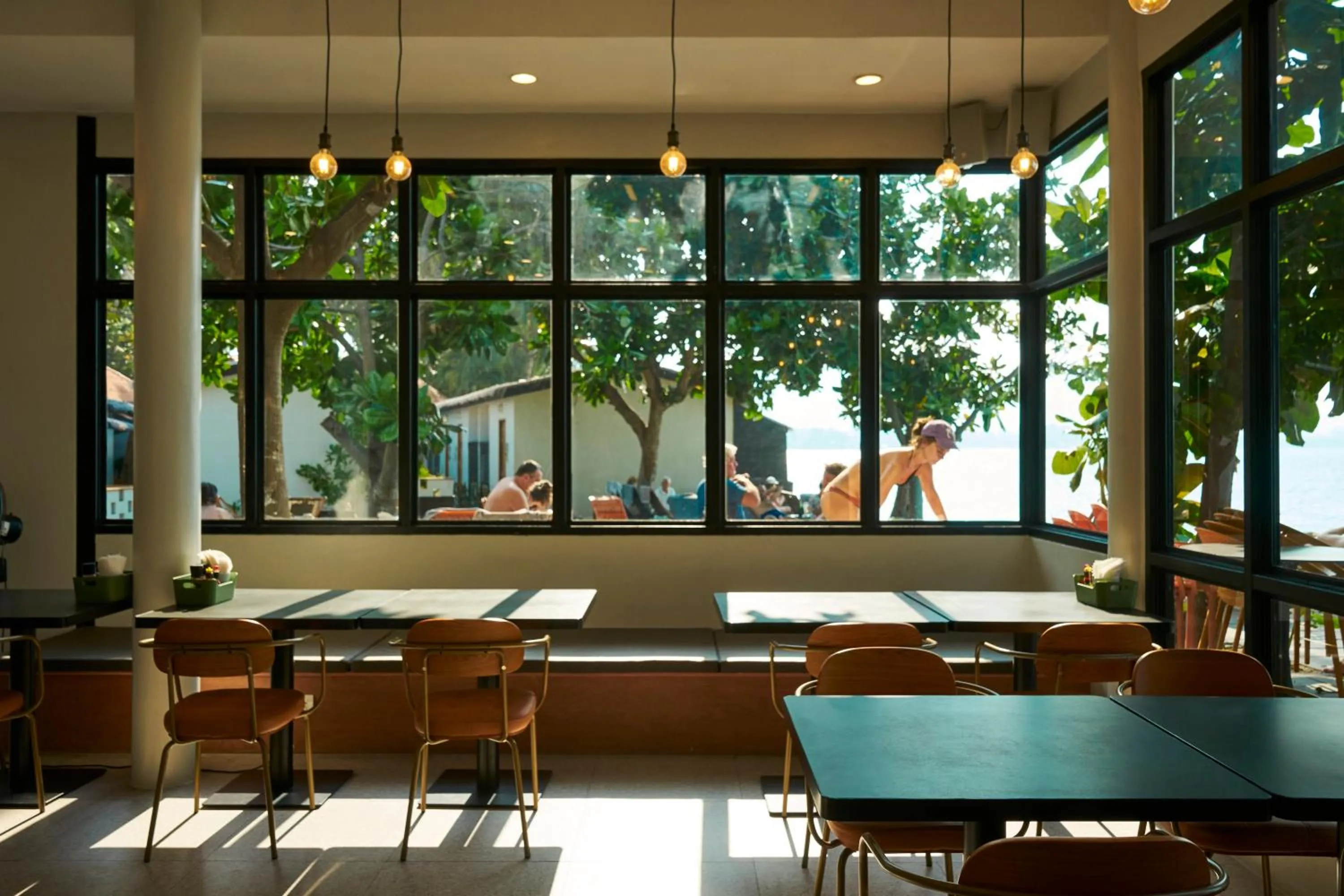 Restaurant/places to eat in Escape Beach Resort - New Look & Improved