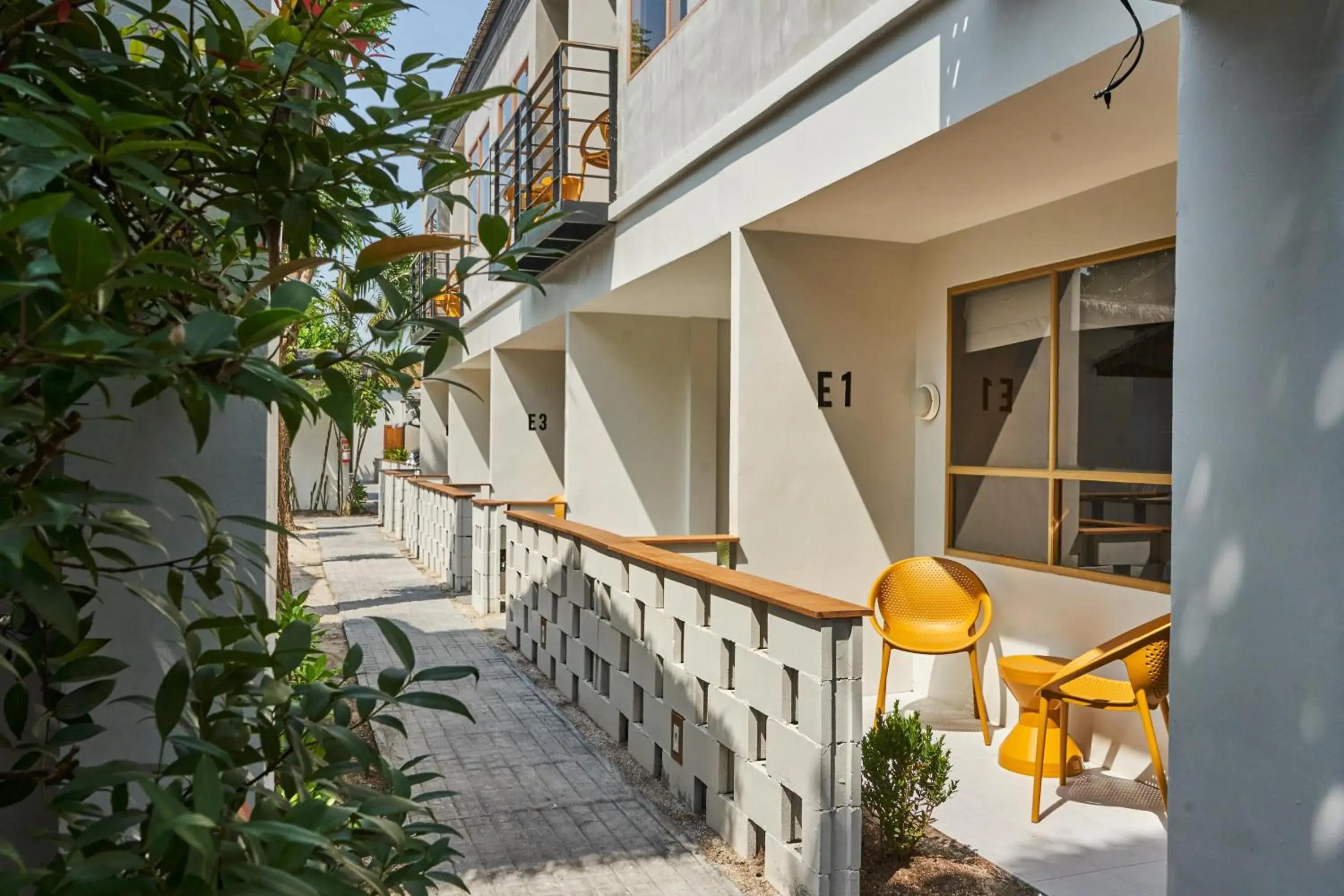 Property building in Escape Beach Resort - New Look & Improved Property building in Escape Beach Resort - New Look & Improved