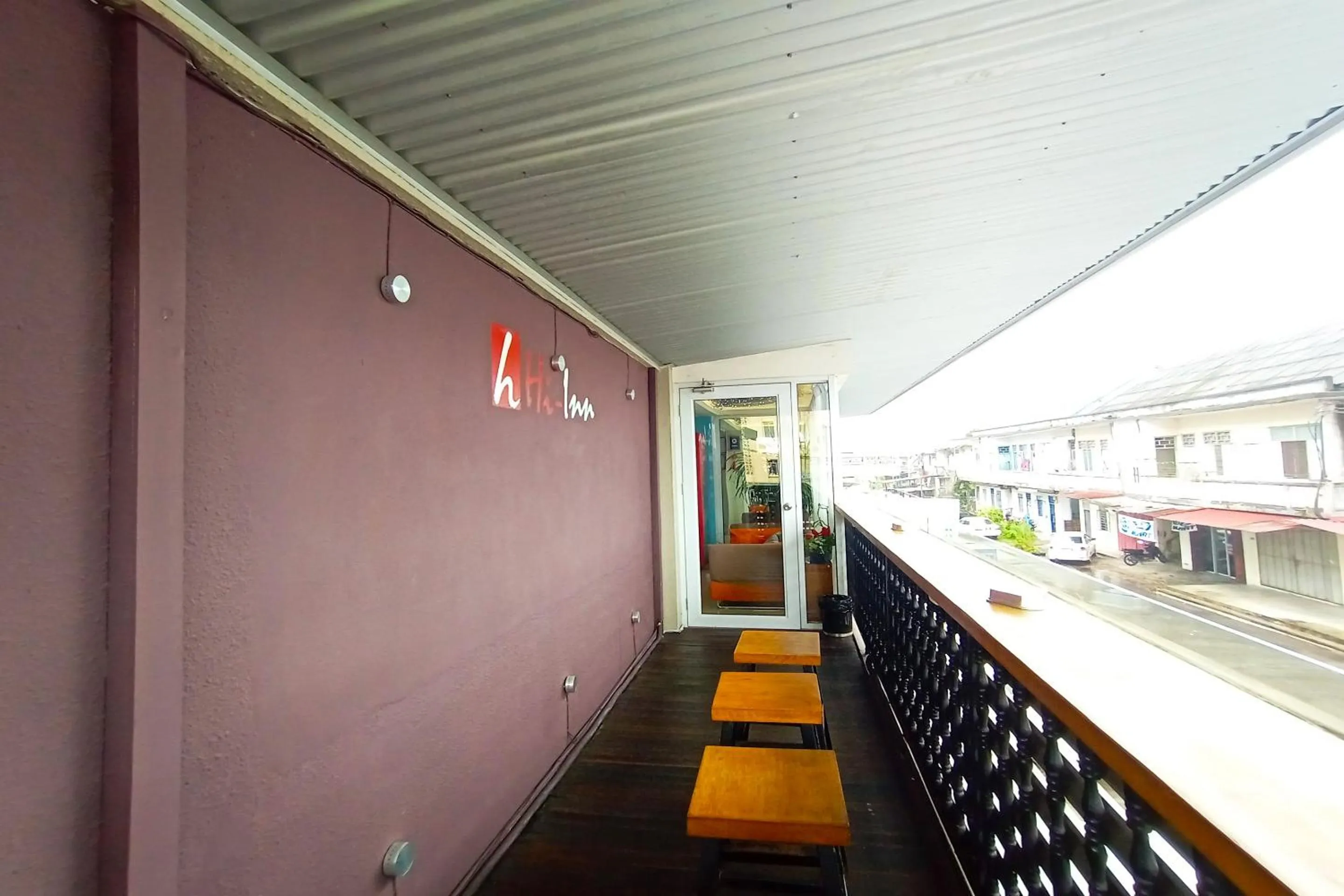 Lobby or reception in Hotel O Hi Inn