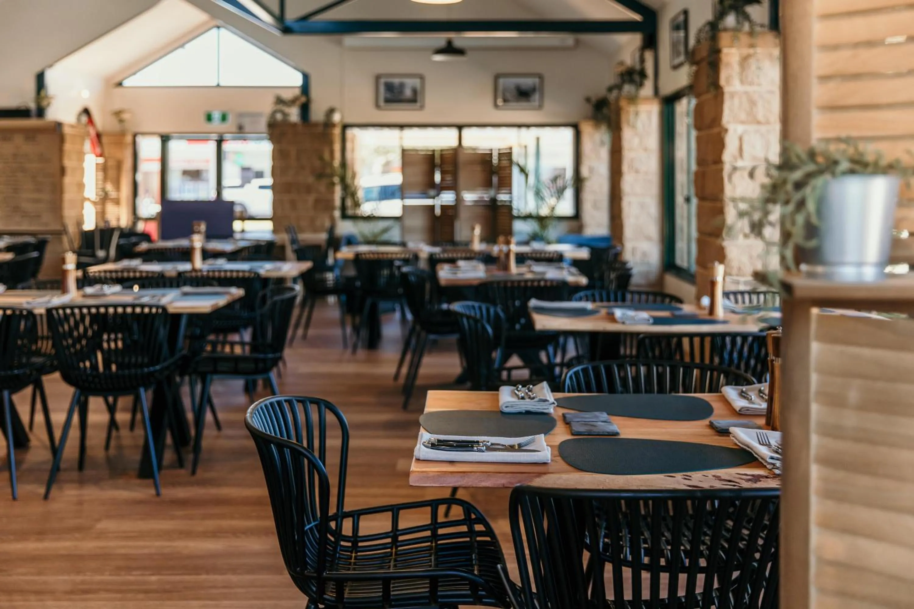 Restaurant/places to eat in Oasis Motor Inn Blackall