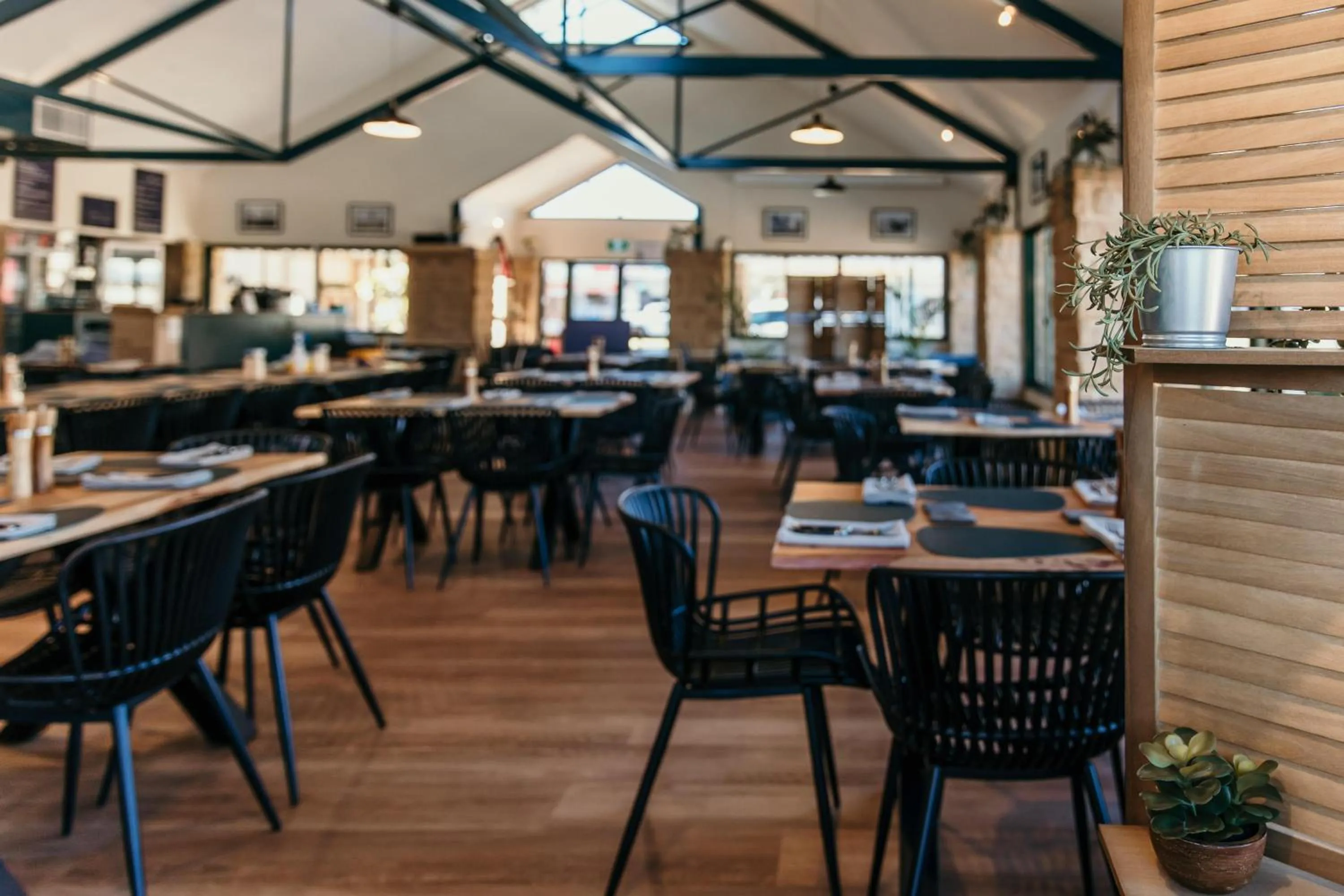 Restaurant/places to eat in Oasis Motor Inn Blackall