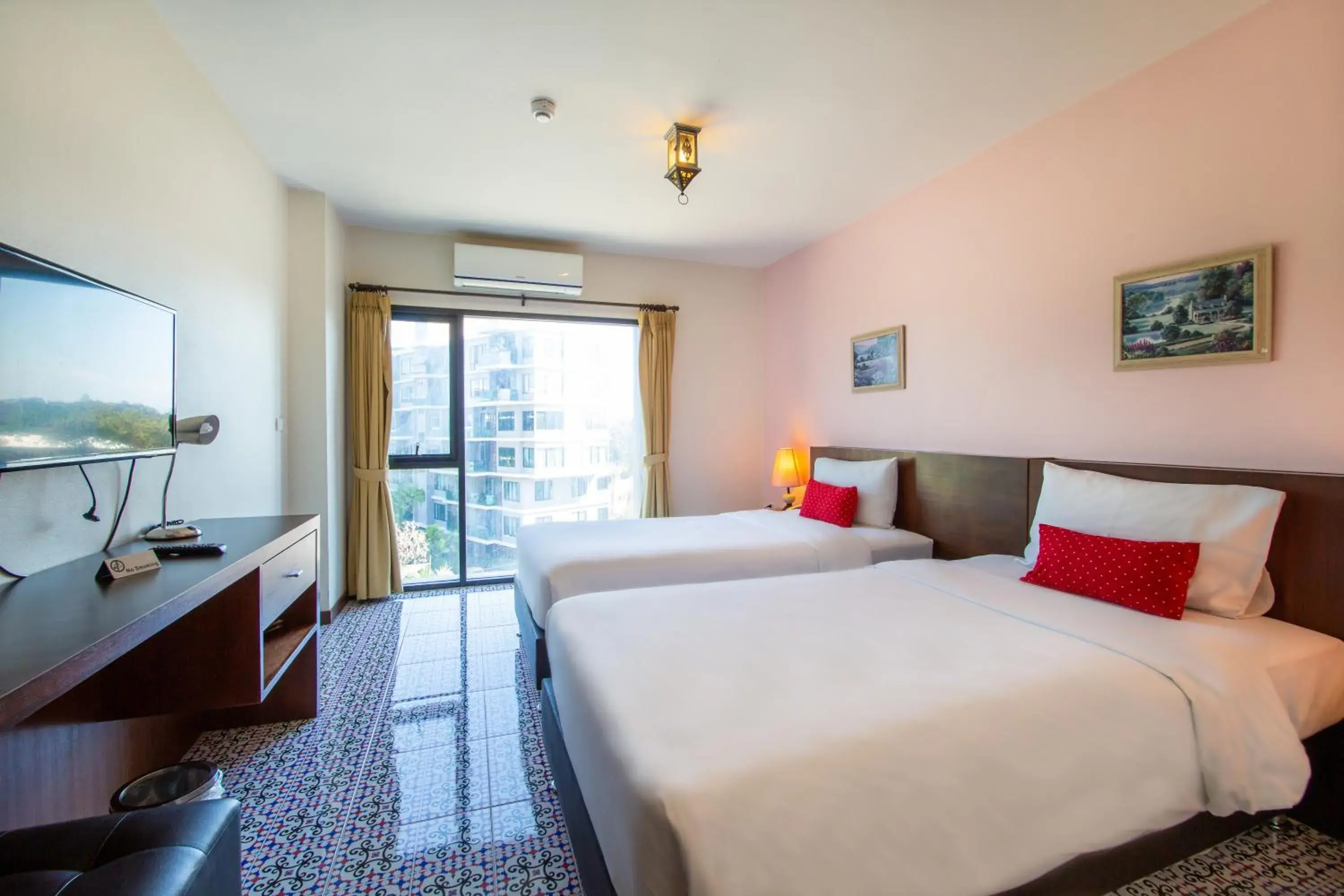 Photo of the whole room, Bed in WE Valley Hotel Photo of the whole room, Bed in WE Valley Hotel