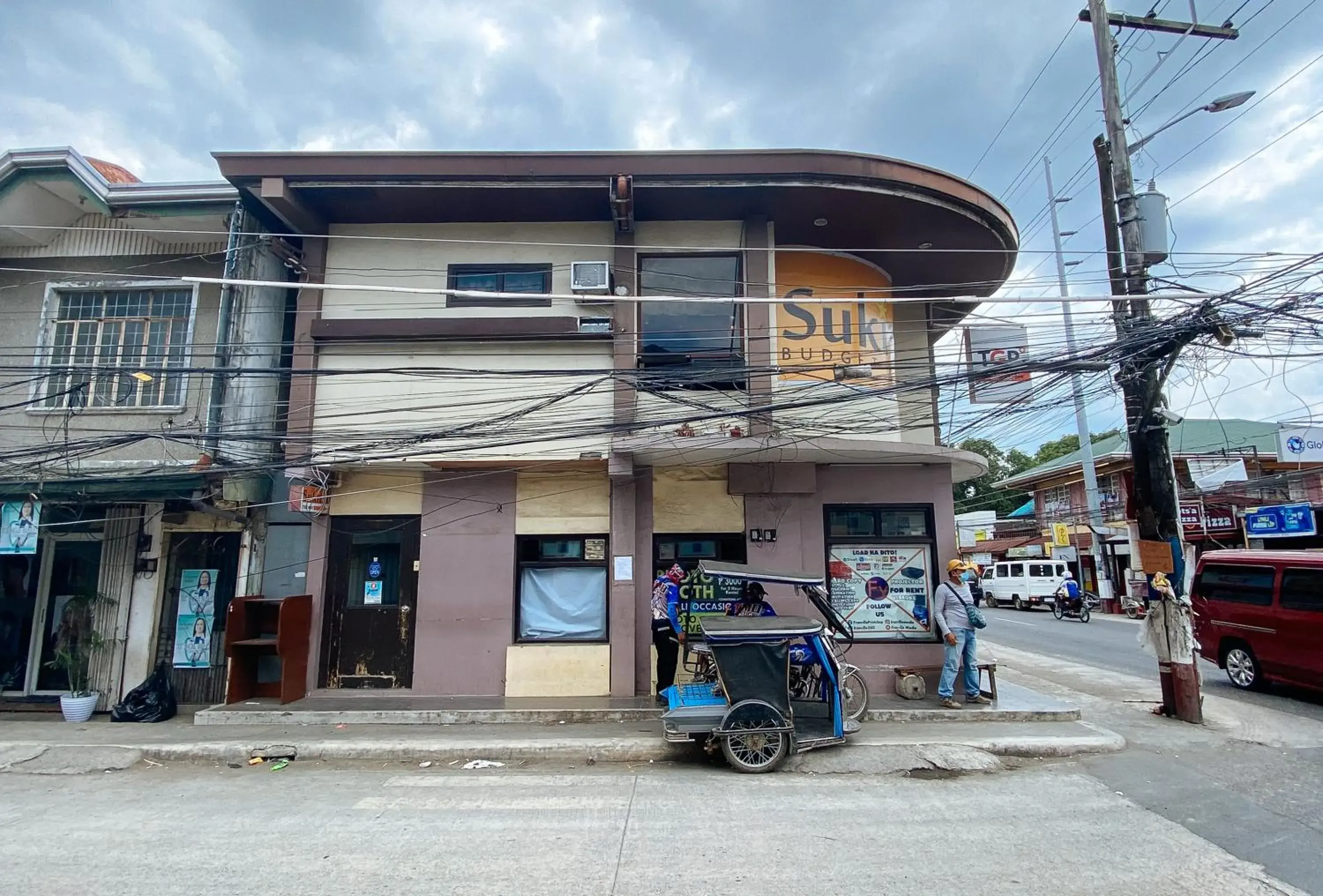 Property building in RedDoorz @ Sukitel Budget Hotel Nasugbu Property building in RedDoorz @ Sukitel Budget Hotel Nasugbu