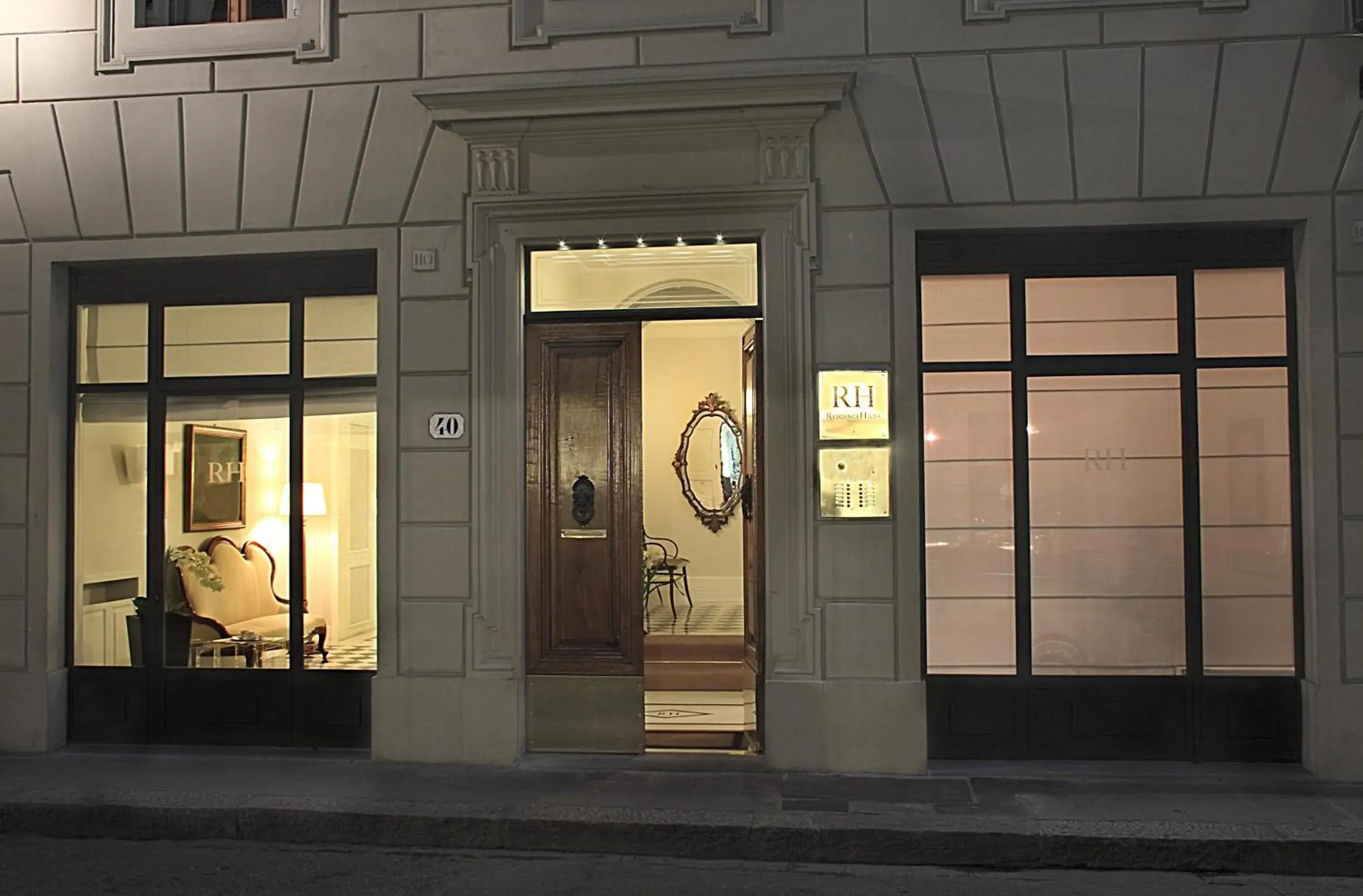 Facade/entrance in Residence Hilda Facade/entrance in Residence Hilda