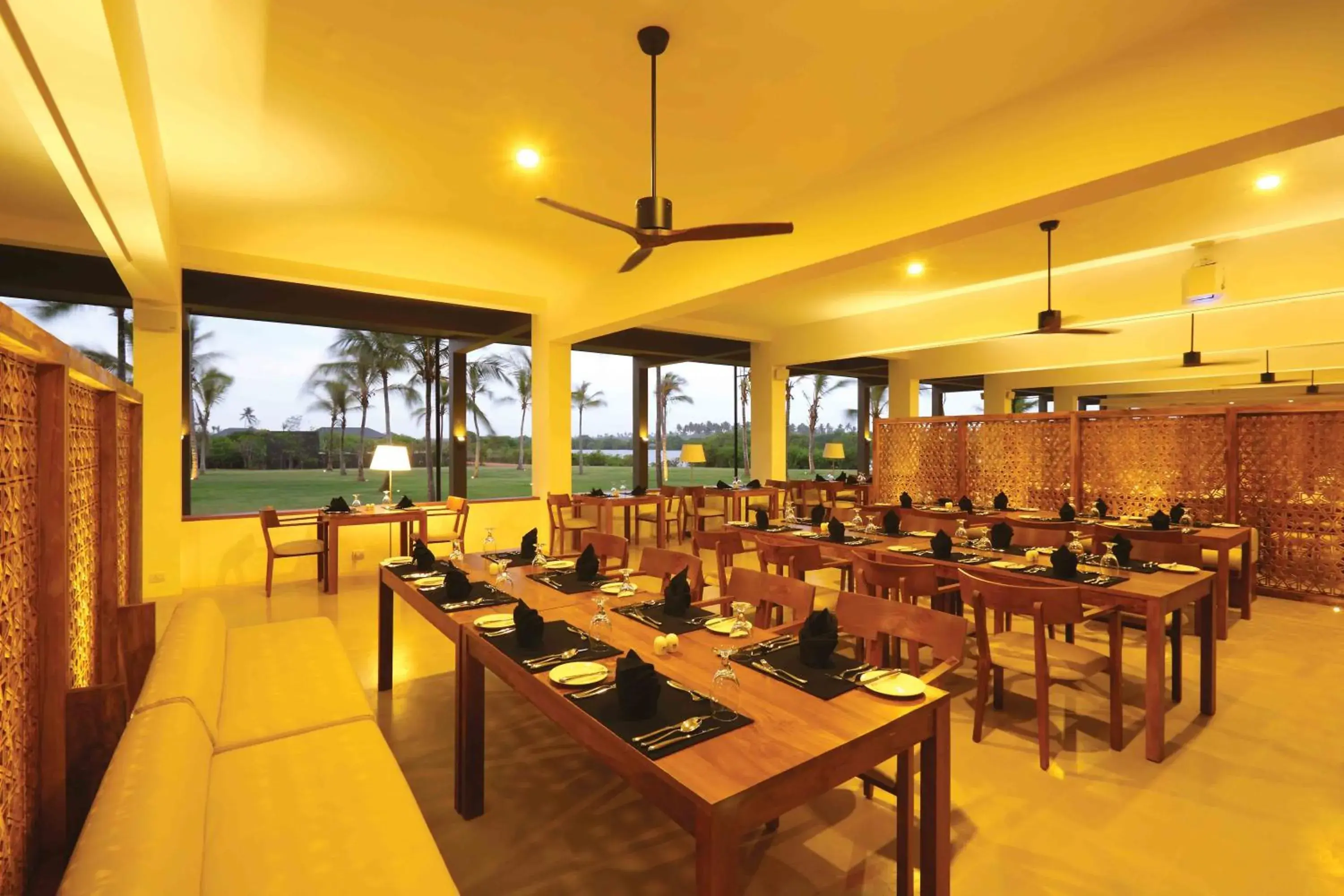Restaurant/places to eat in Anantaya Resort & Spa Chilaw Restaurant/places to eat in Anantaya Resort & Spa Chilaw