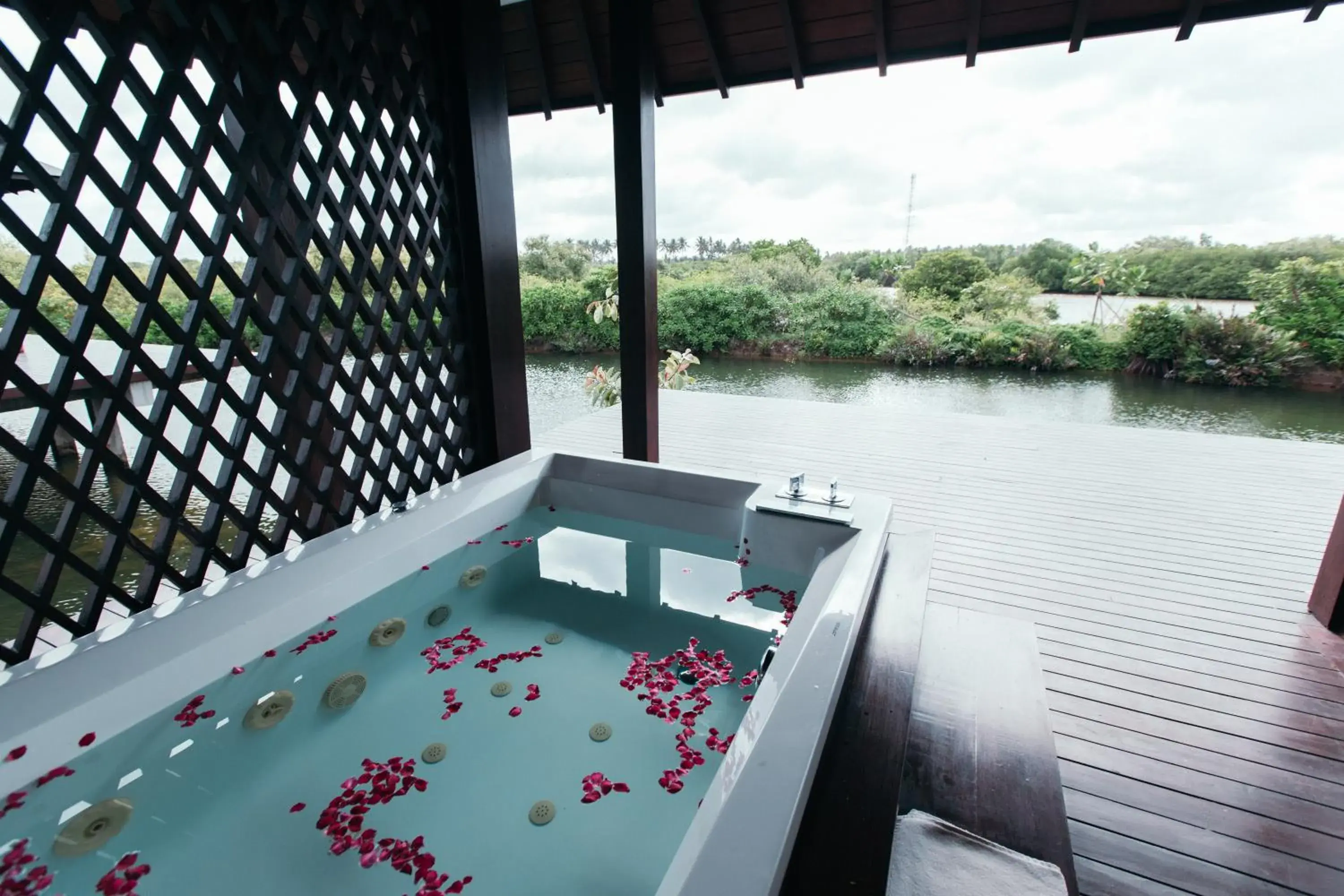 Bathroom in Anantaya Resort & Spa Chilaw Bathroom in Anantaya Resort & Spa Chilaw