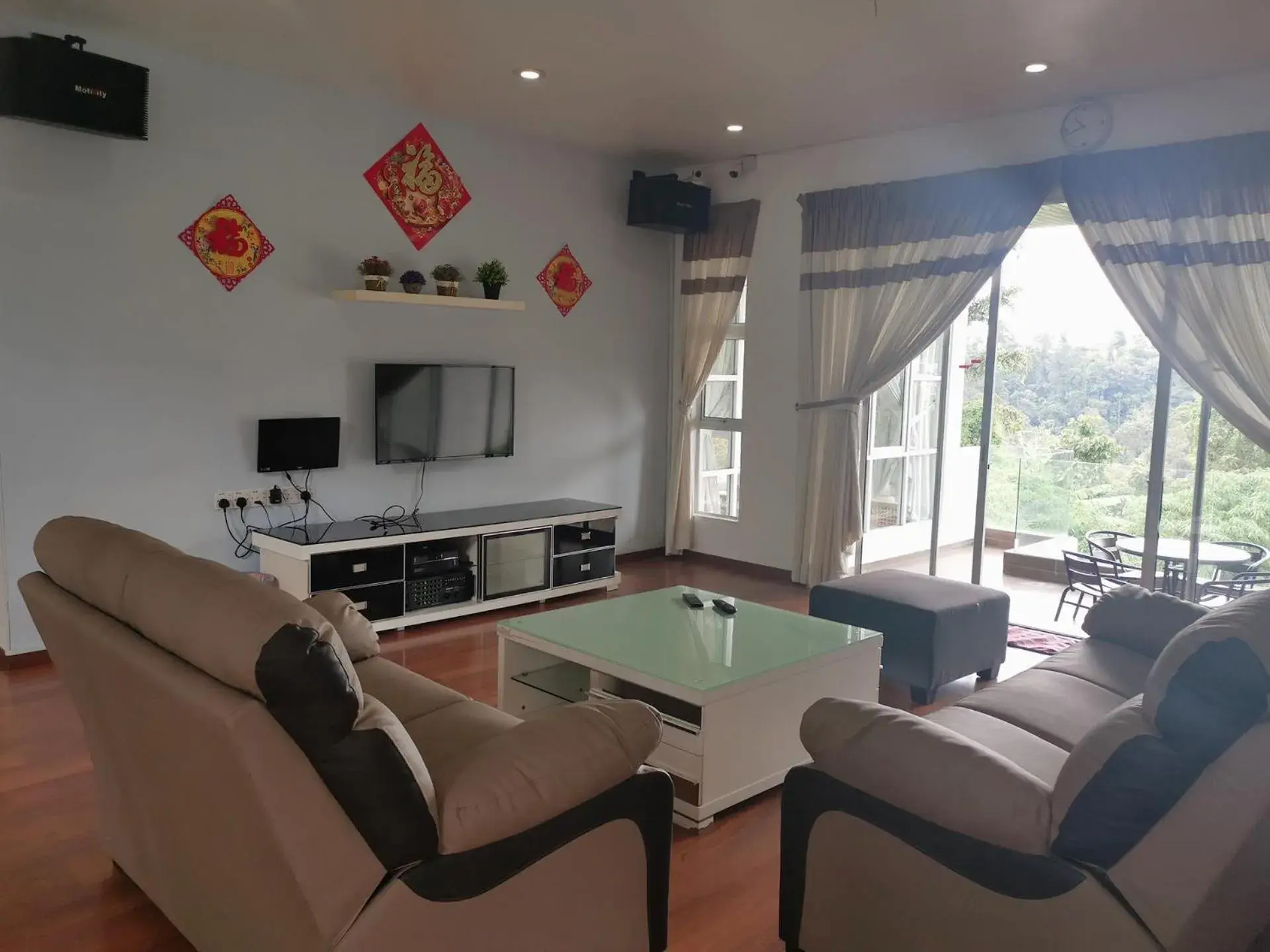 Living room in Dear Dino Villa Cameron Highlands Living room in Dear Dino Villa Cameron Highlands