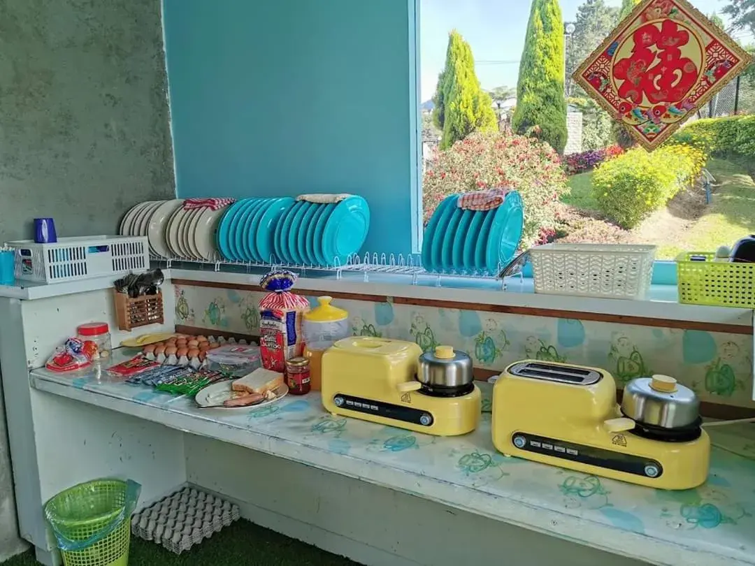 Breakfast in Dear Dino Villa Cameron Highlands Breakfast in Dear Dino Villa Cameron Highlands