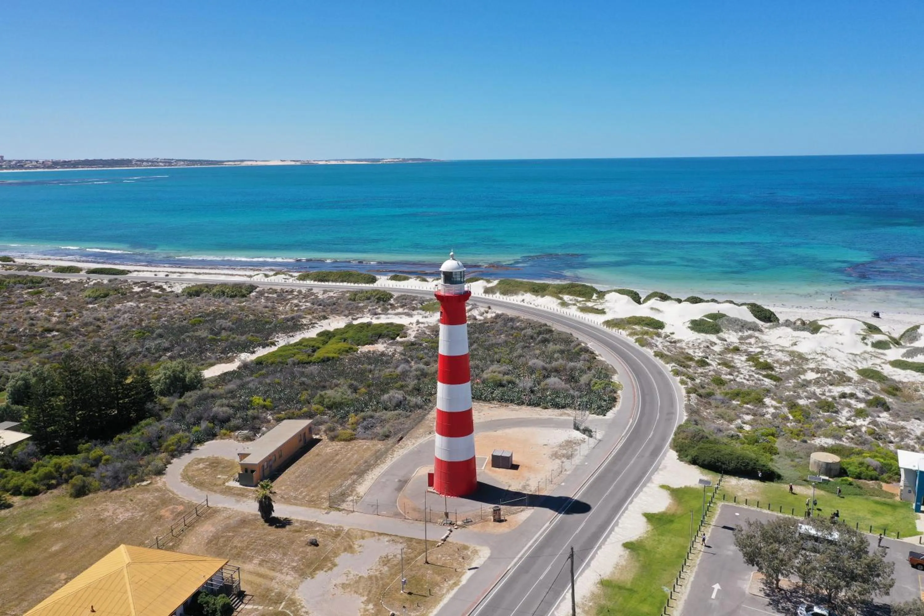 Beach in Belair Gardens Caravan Park
