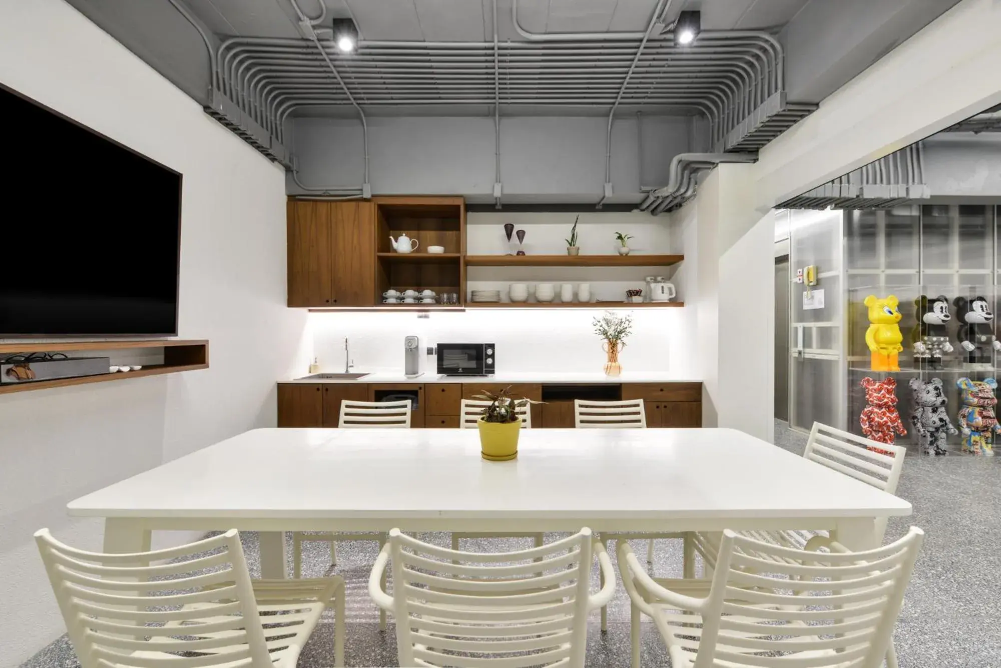 Restaurant/places to eat in Tiang Capsule Restaurant/places to eat in Tiang Capsule
