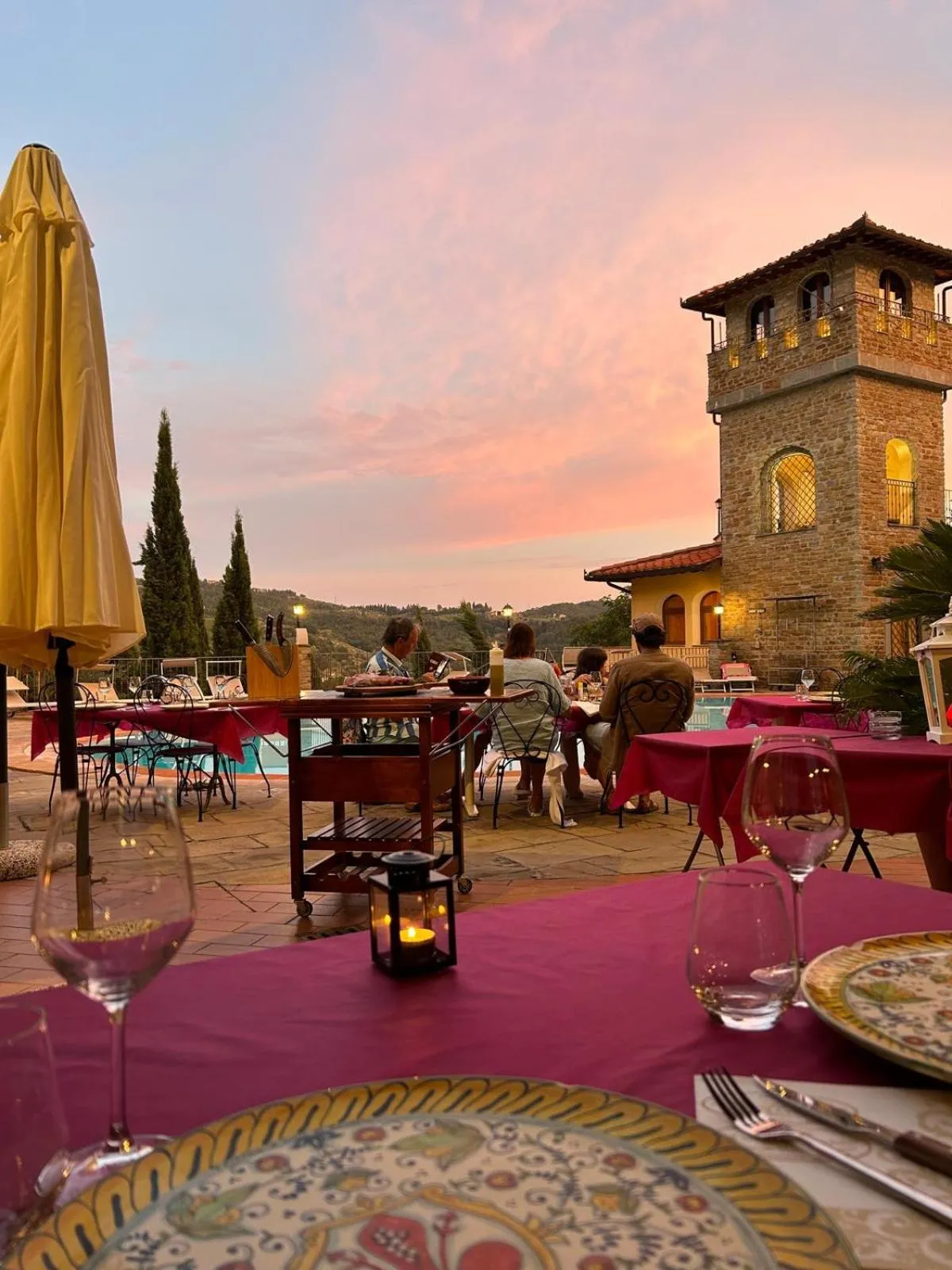 Restaurant/places to eat in Villa La Malva