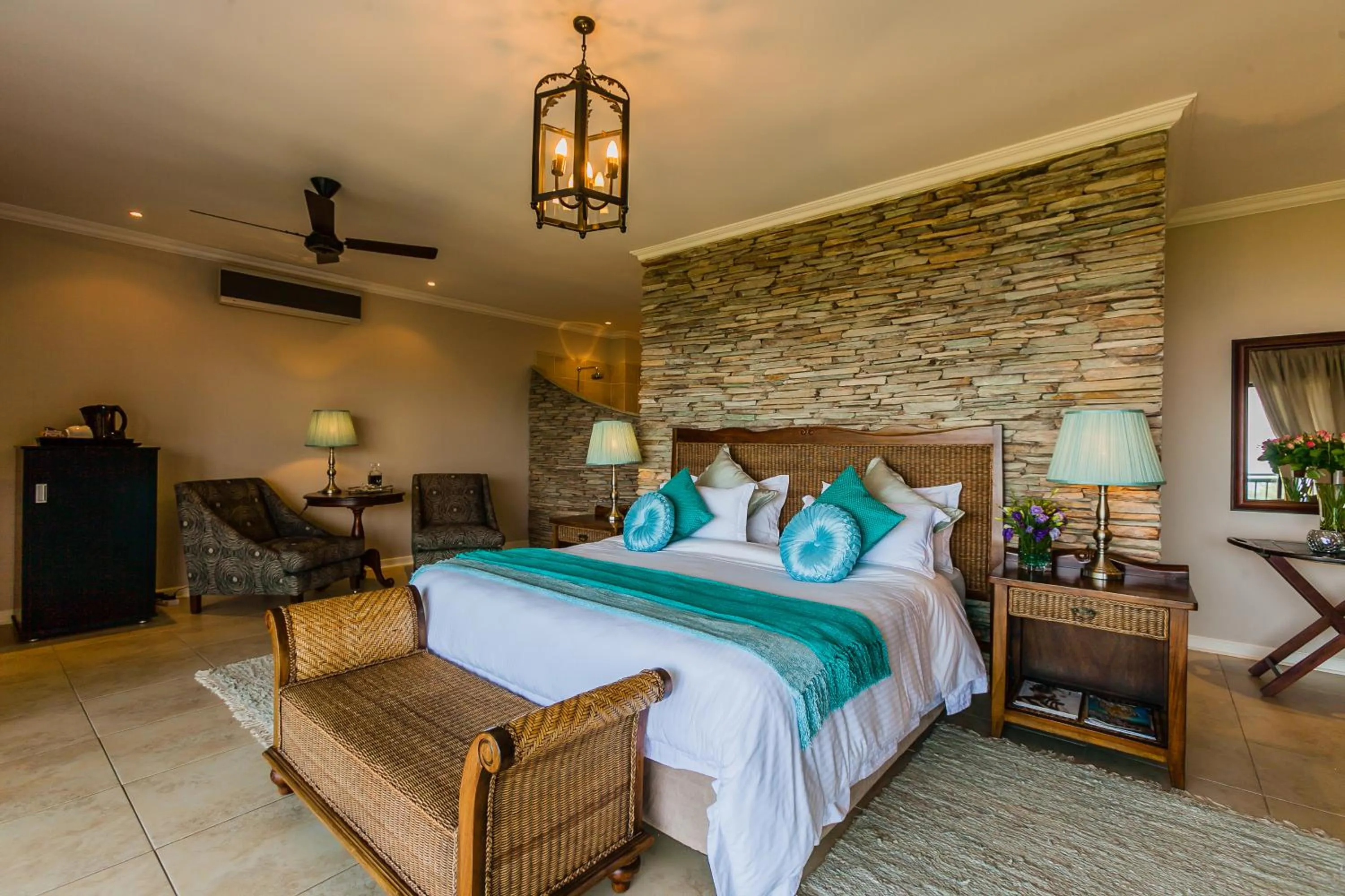 Photo of the whole room, Bed in Relax Inn