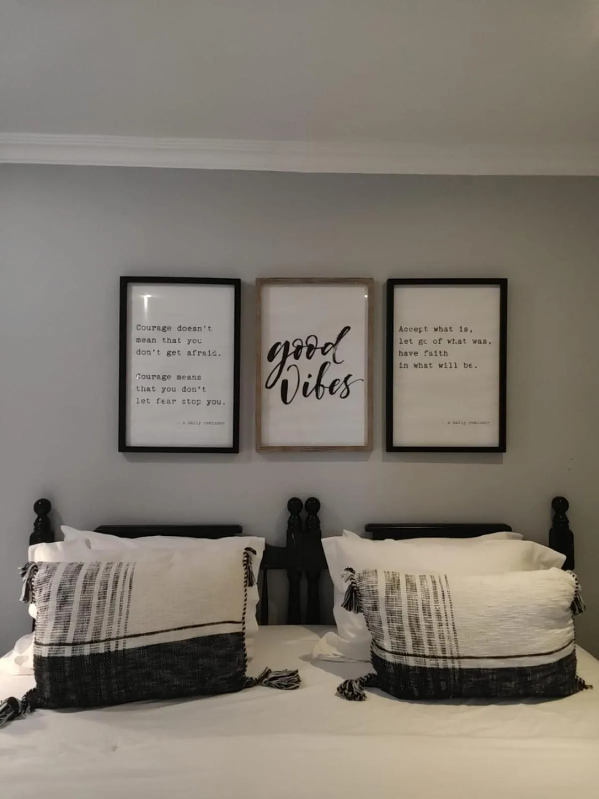 Bed in Relax Inn
