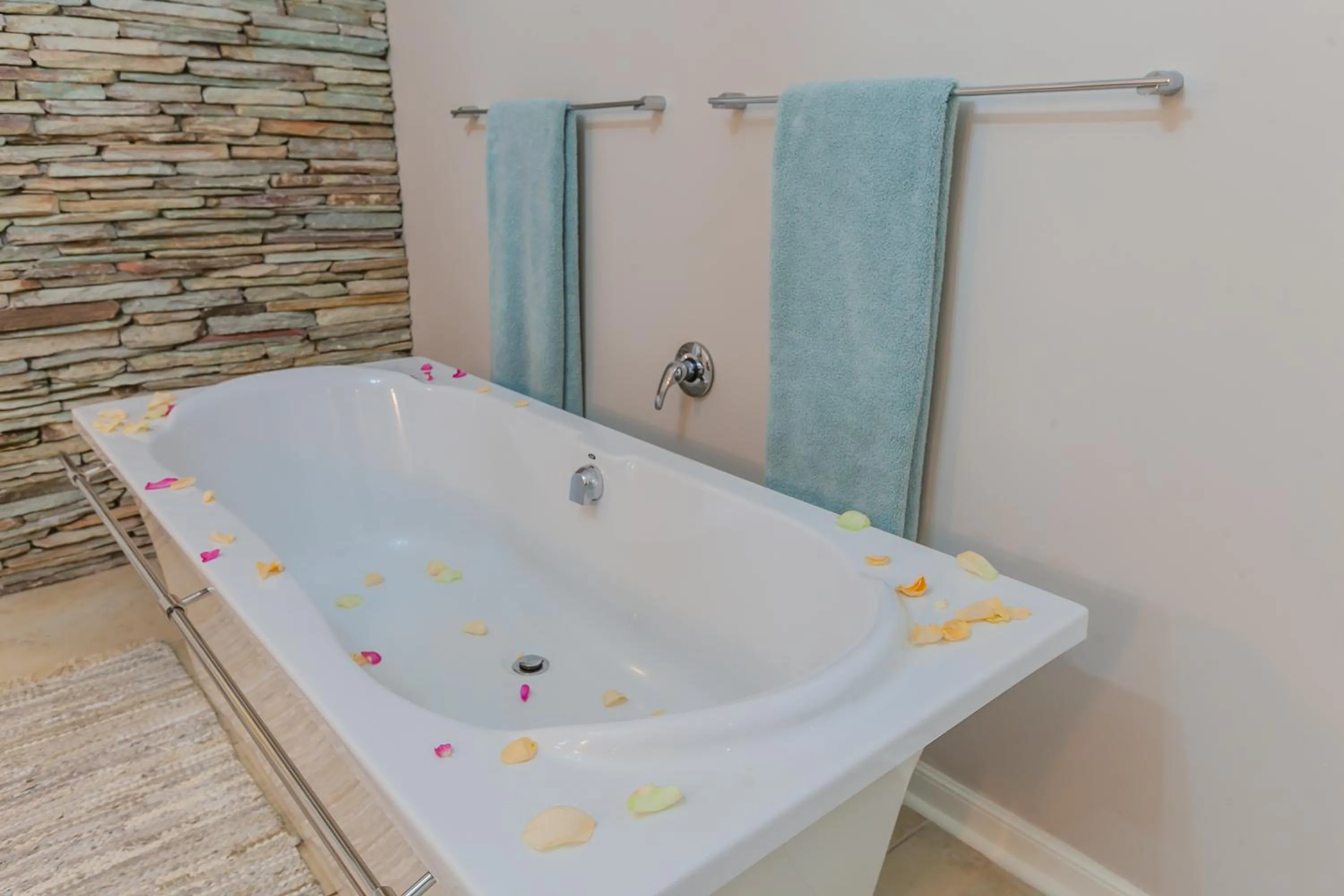 Bathroom in Relax Inn