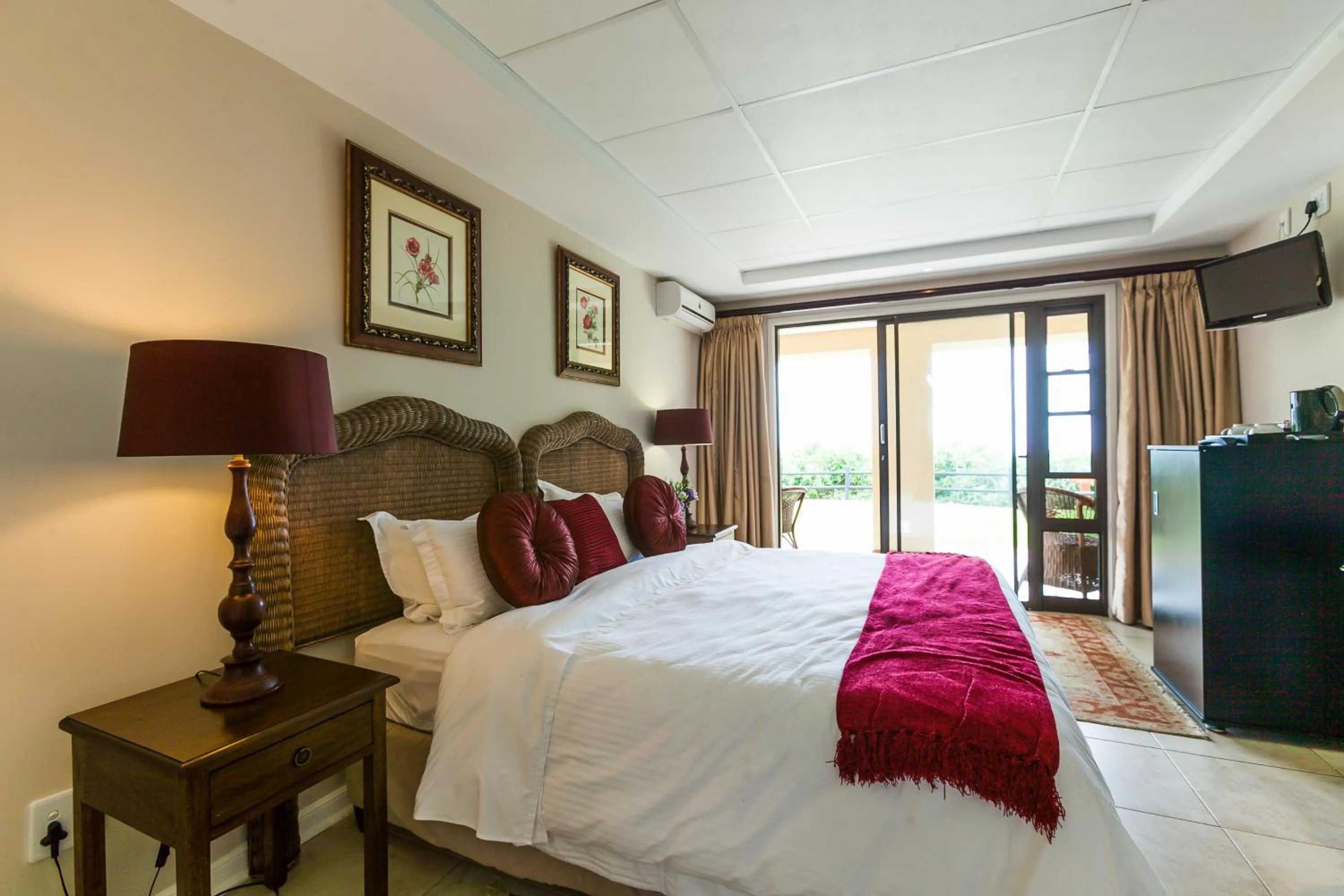 Bed in Relax Inn