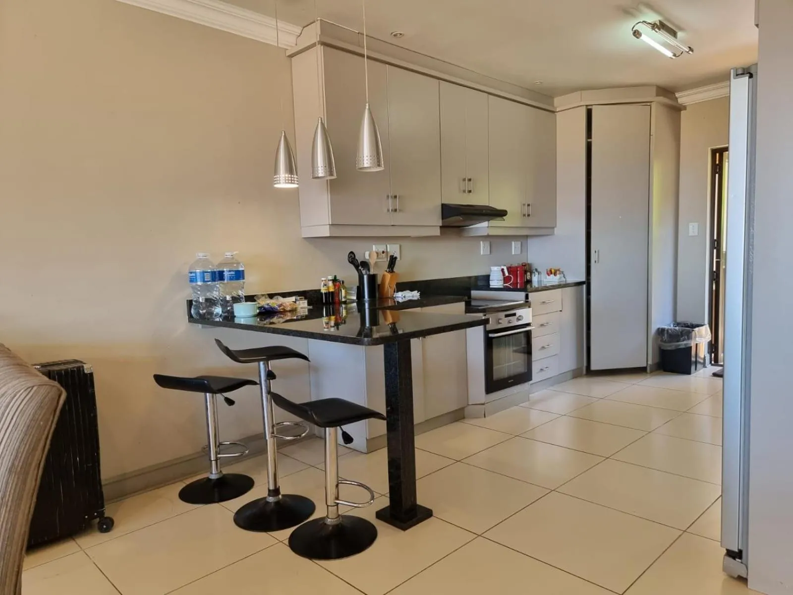 Kitchen or kitchenette in Relax Inn