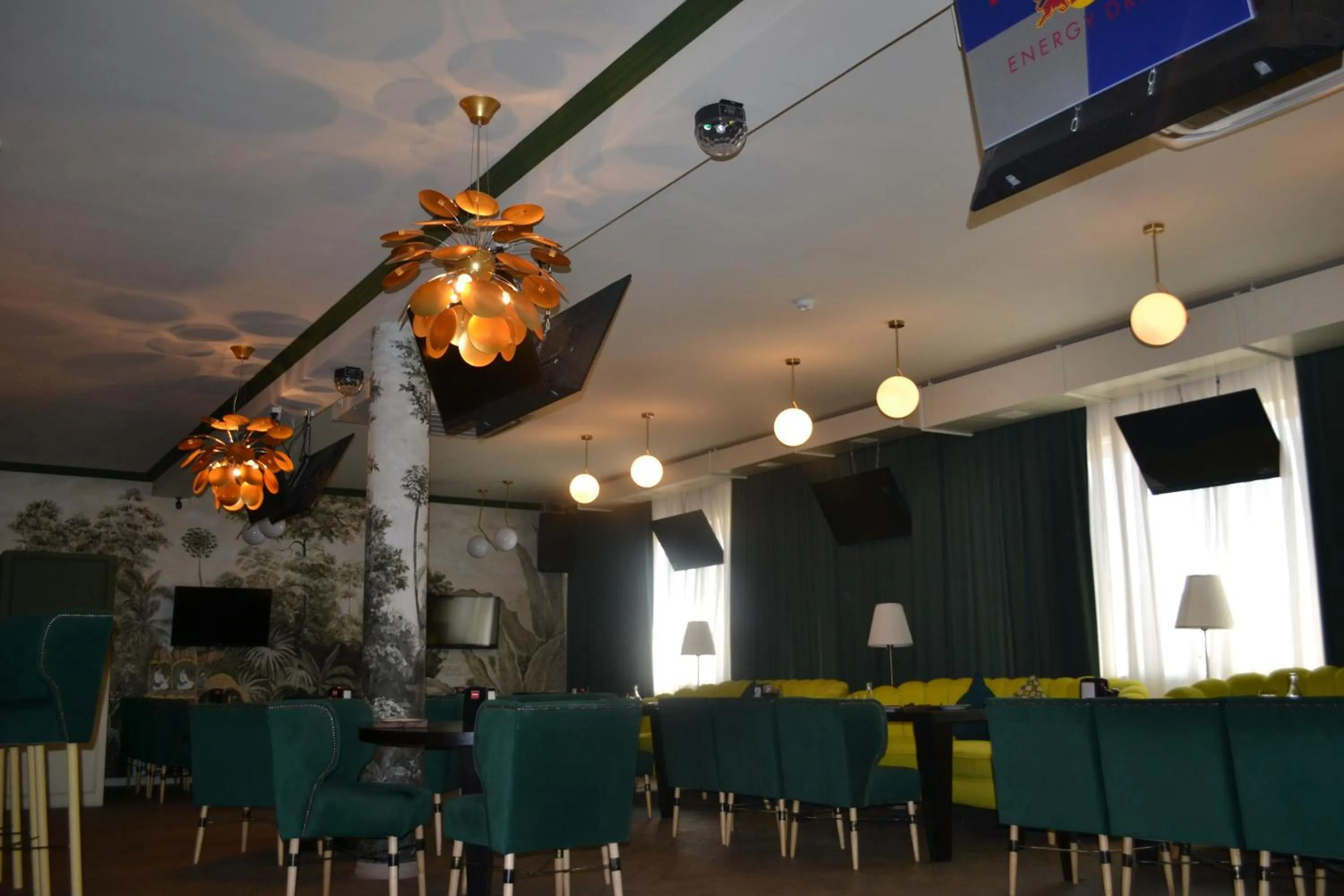 Restaurant/places to eat in Ayhan Hotel