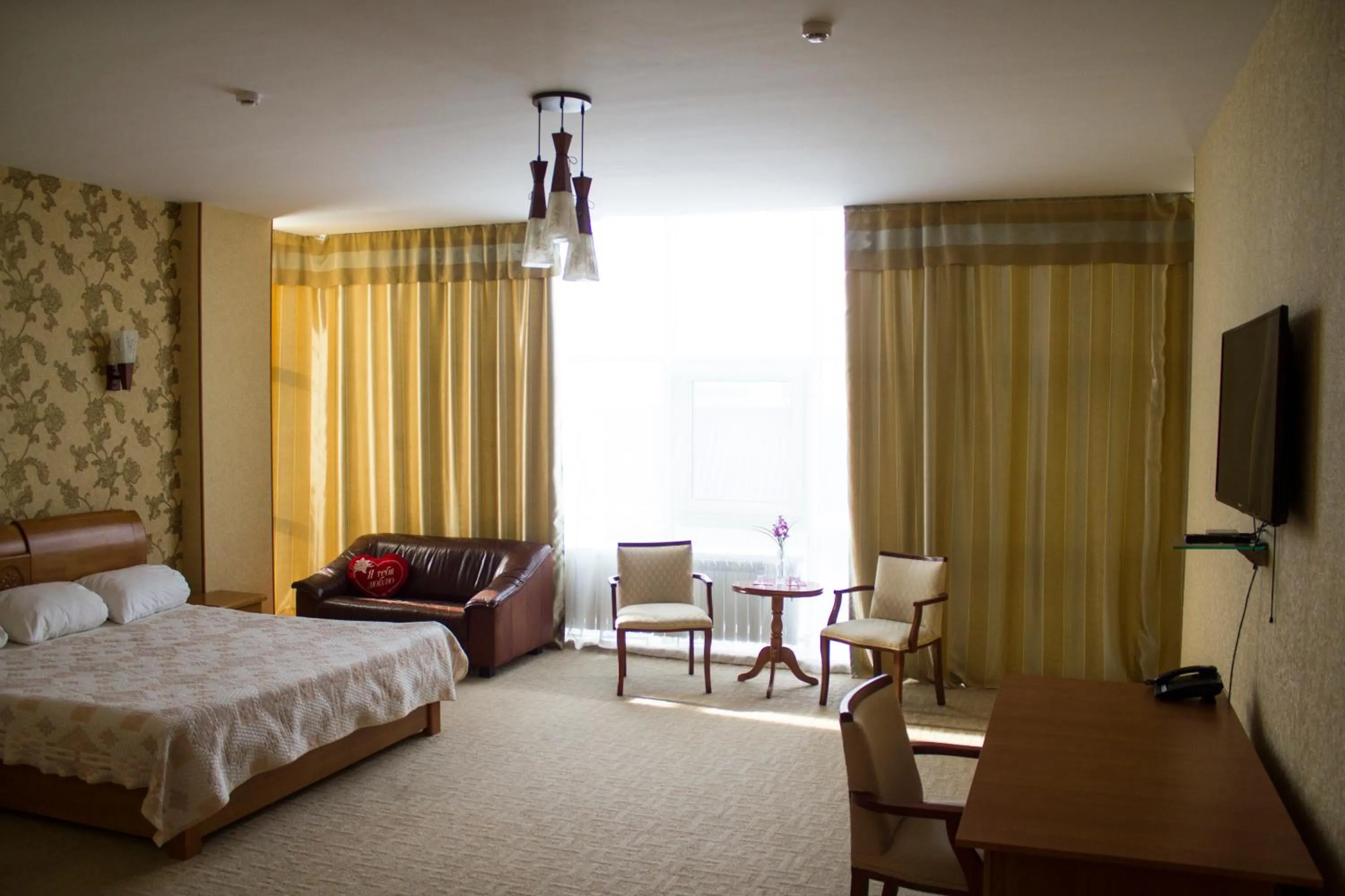 Bedroom, Bed in Ayhan Hotel