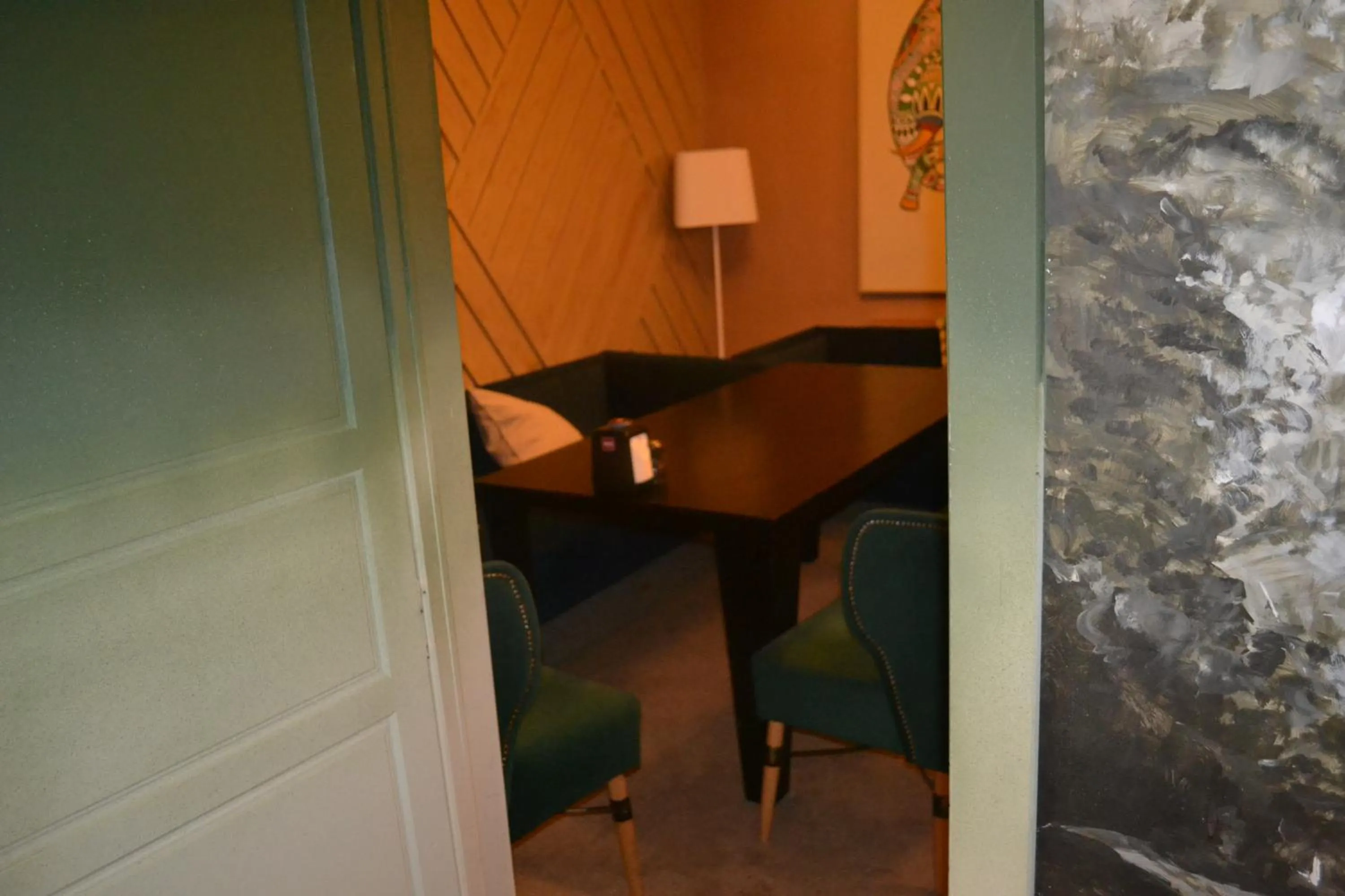 Restaurant/places to eat in Ayhan Hotel