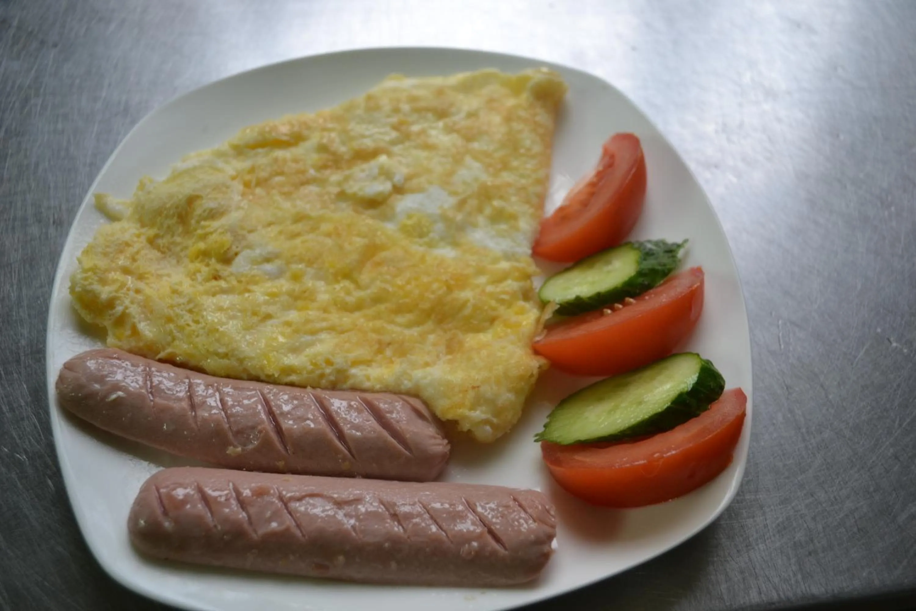 Food and drinks in Ayhan Hotel