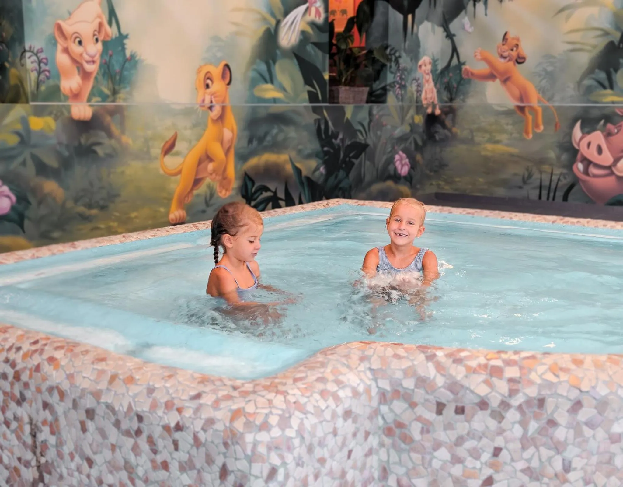 Spa and wellness centre/facilities in AlpenParks Apartment & Ferienresort Rehrenberg Viehhofen