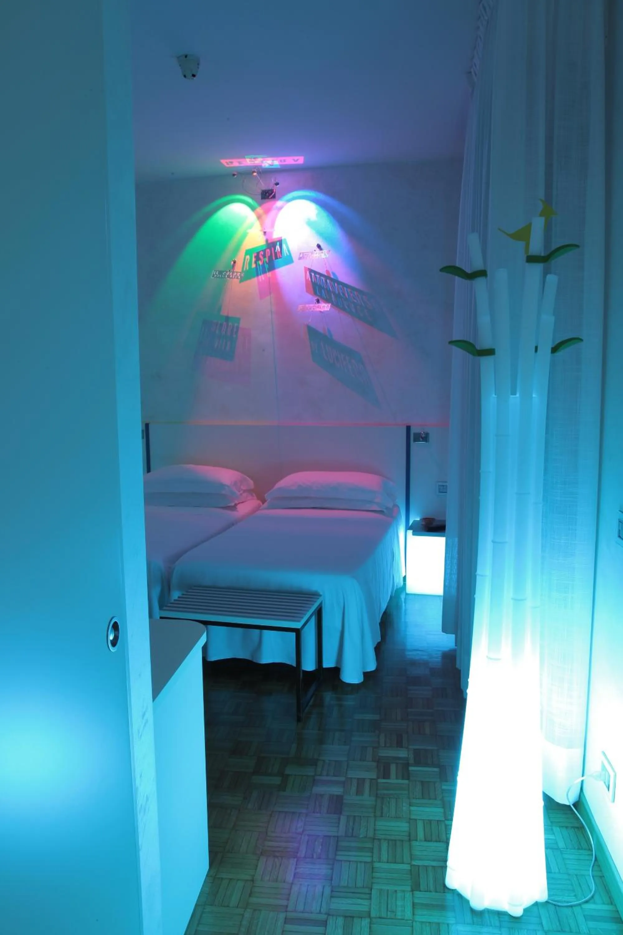 Photo of the whole room, Seating Area in Hotel Star