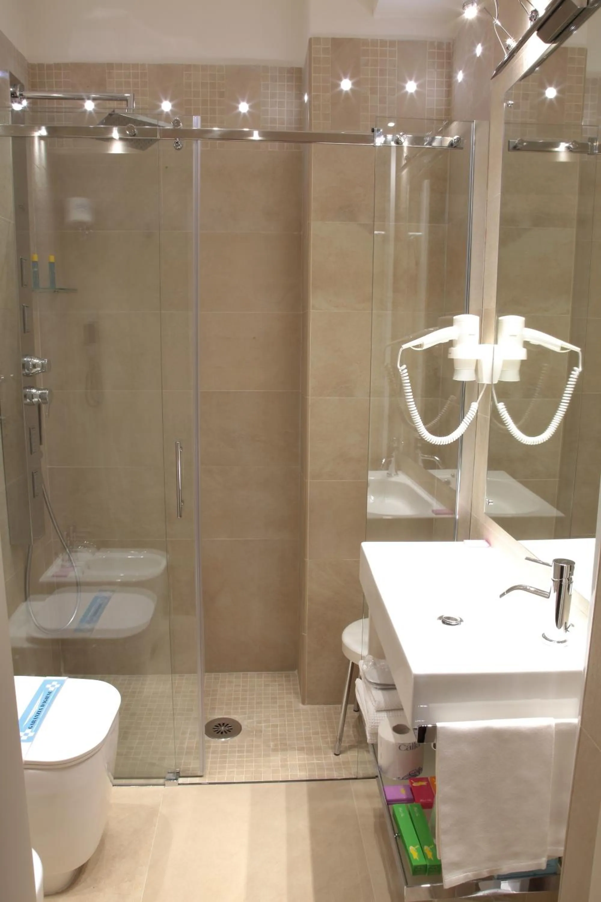 Bathroom in Hotel Star