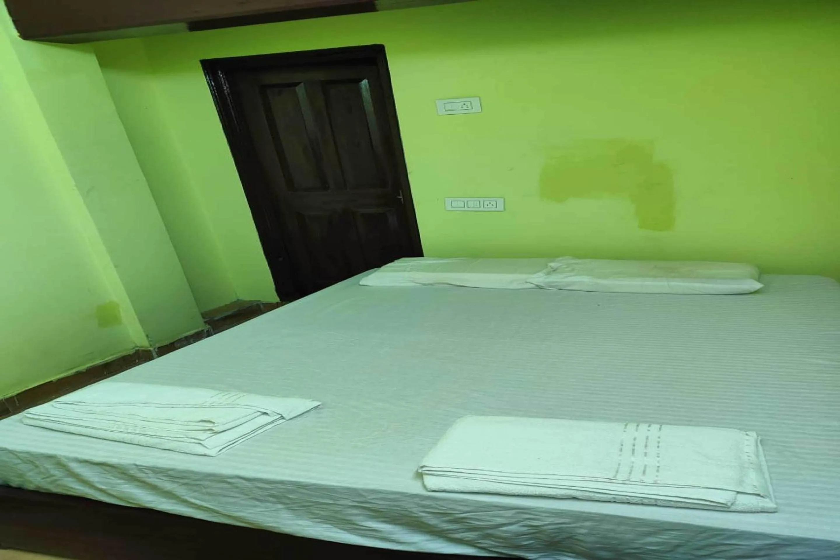 Bedroom in Spot On V GUST IN