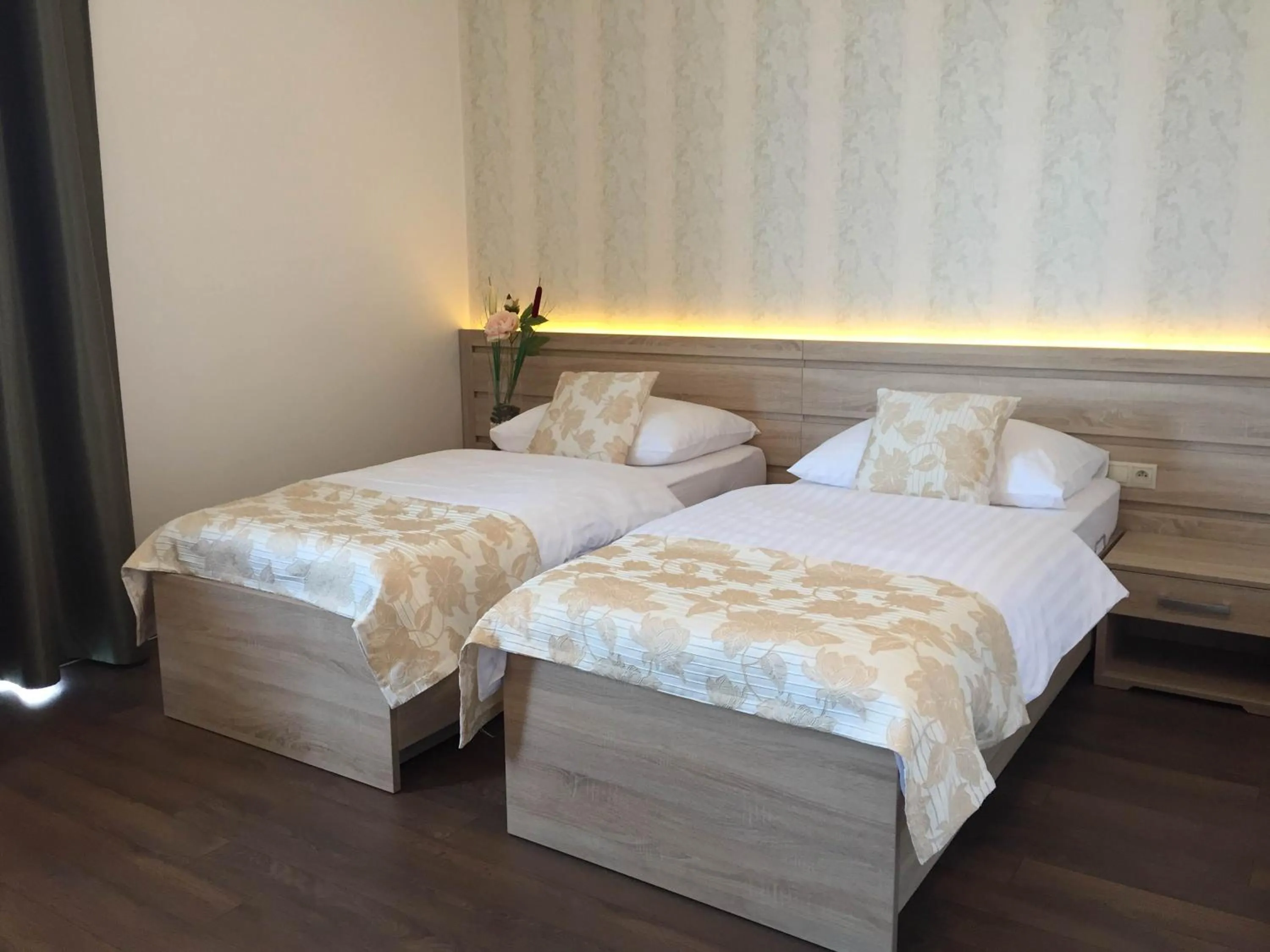Bedroom, Bed in Hotel Samaria
