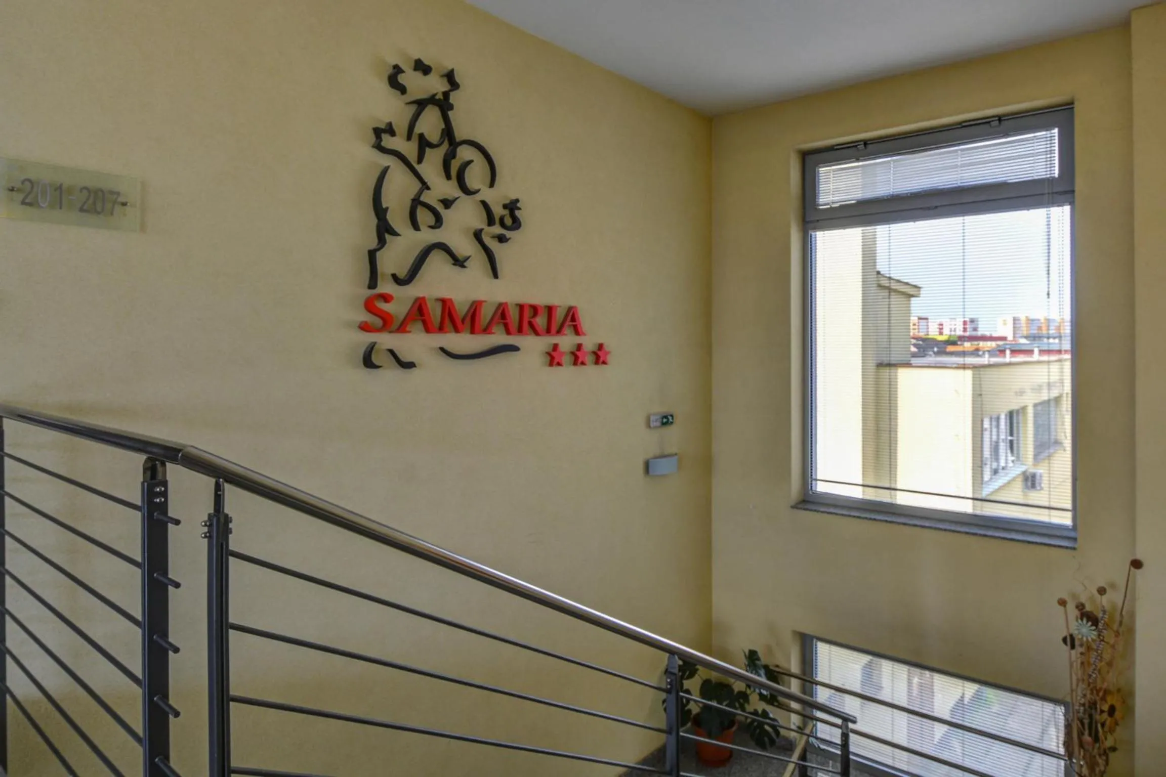 Property logo or sign in Hotel Samaria