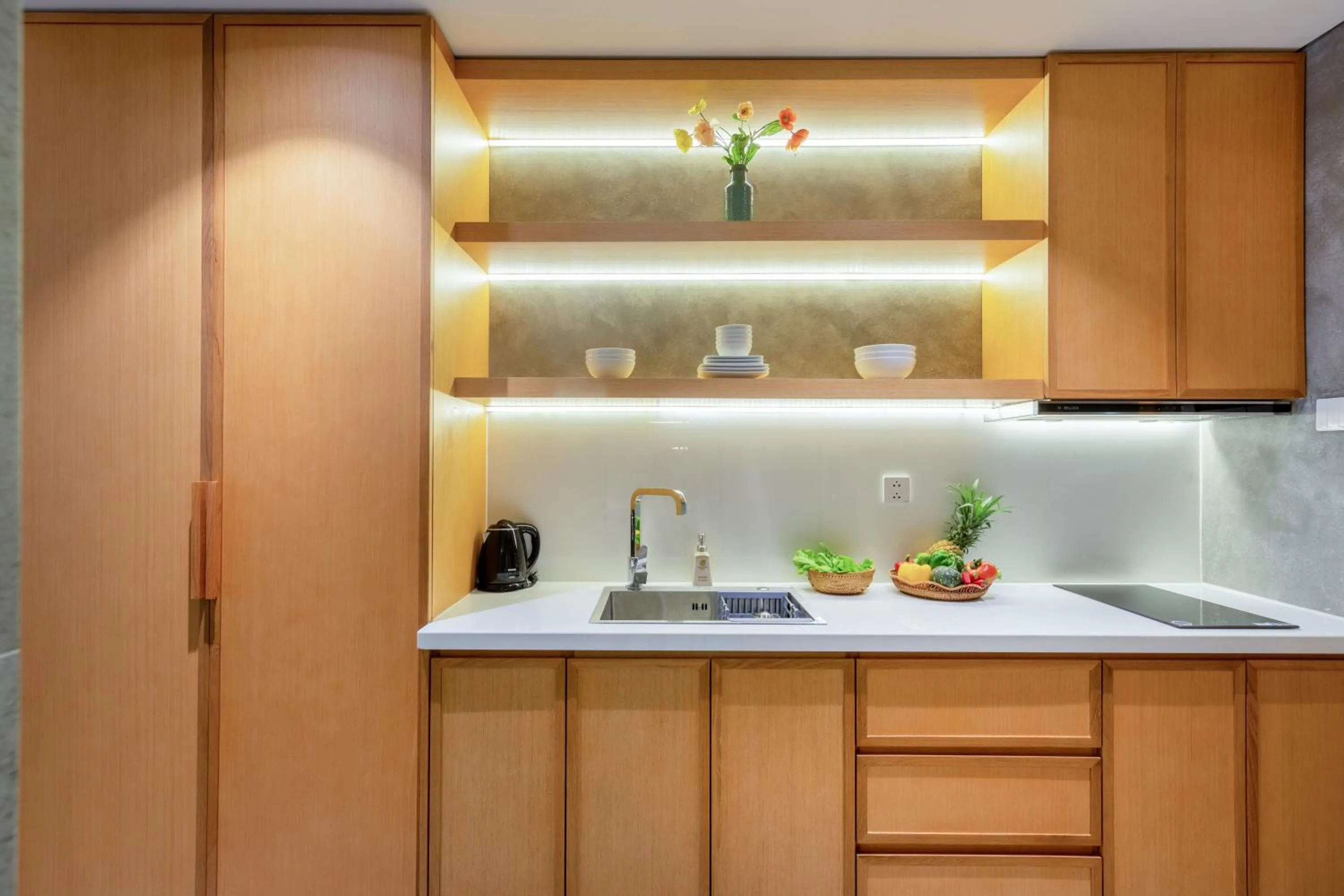 Kitchen/Kitchenette in Kua Casa Suite