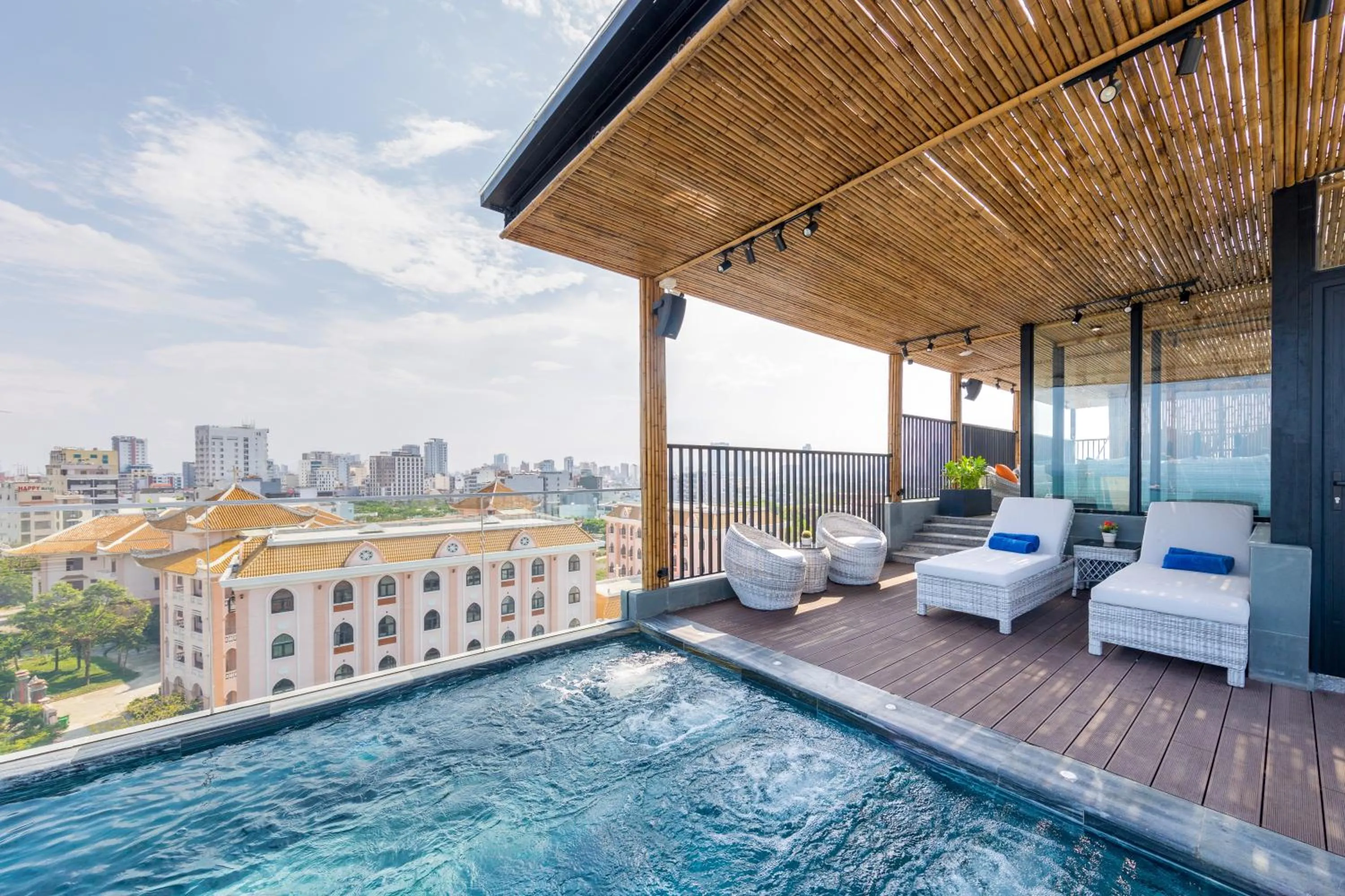 Swimming Pool in Kua Casa Suite