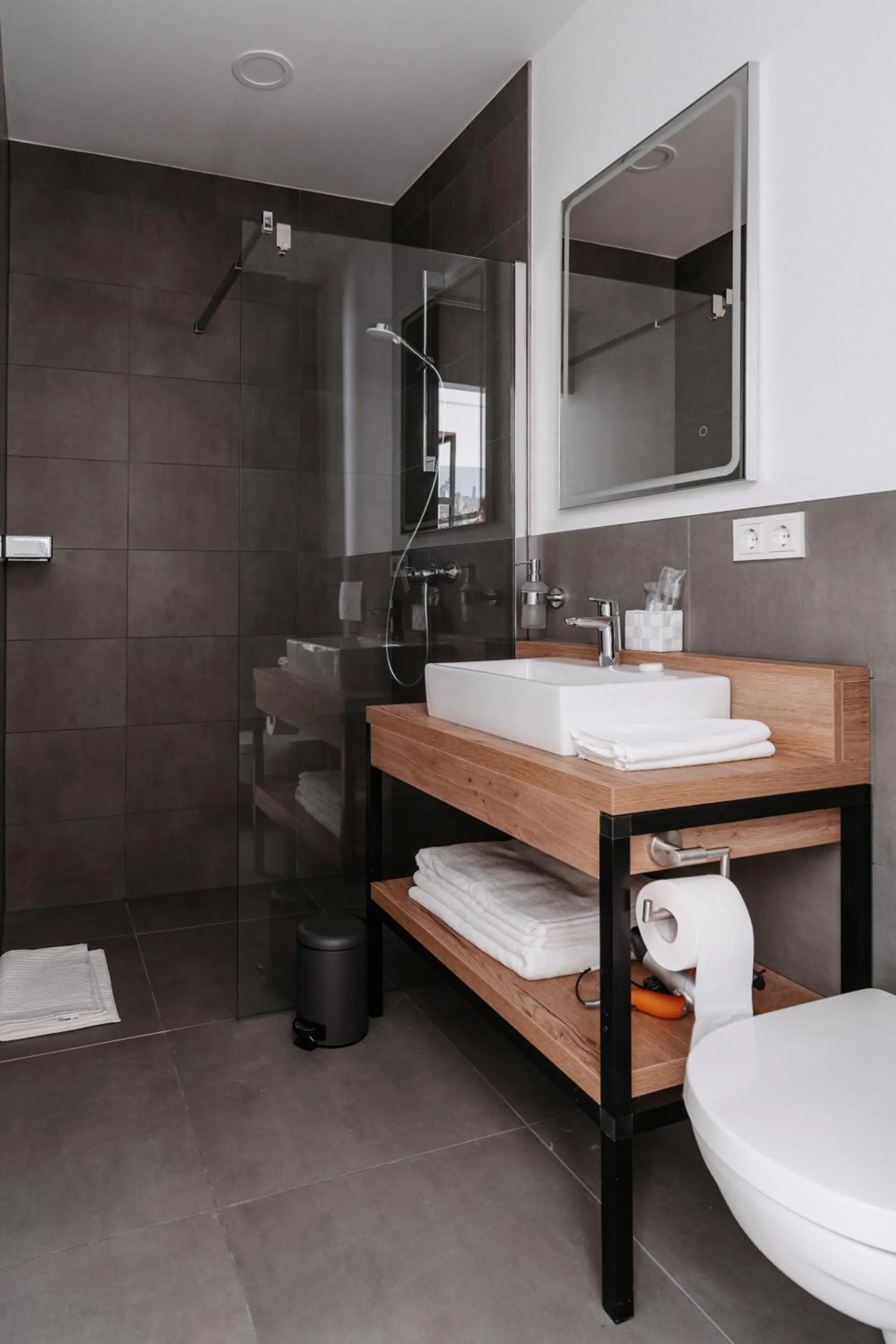 Bathroom in STEP INN The Fair Hotel