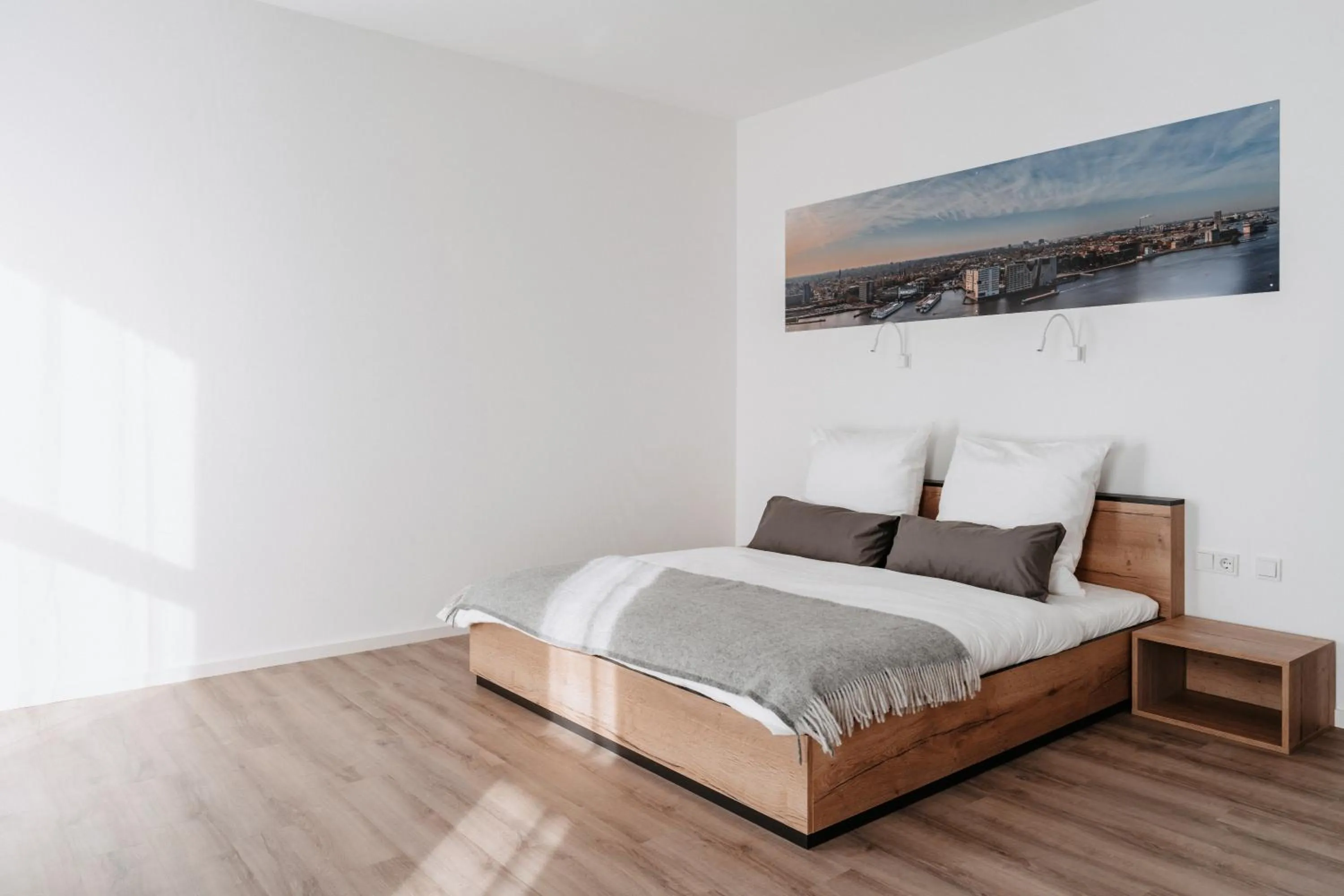 Bed in STEP INN The Fair Hotel