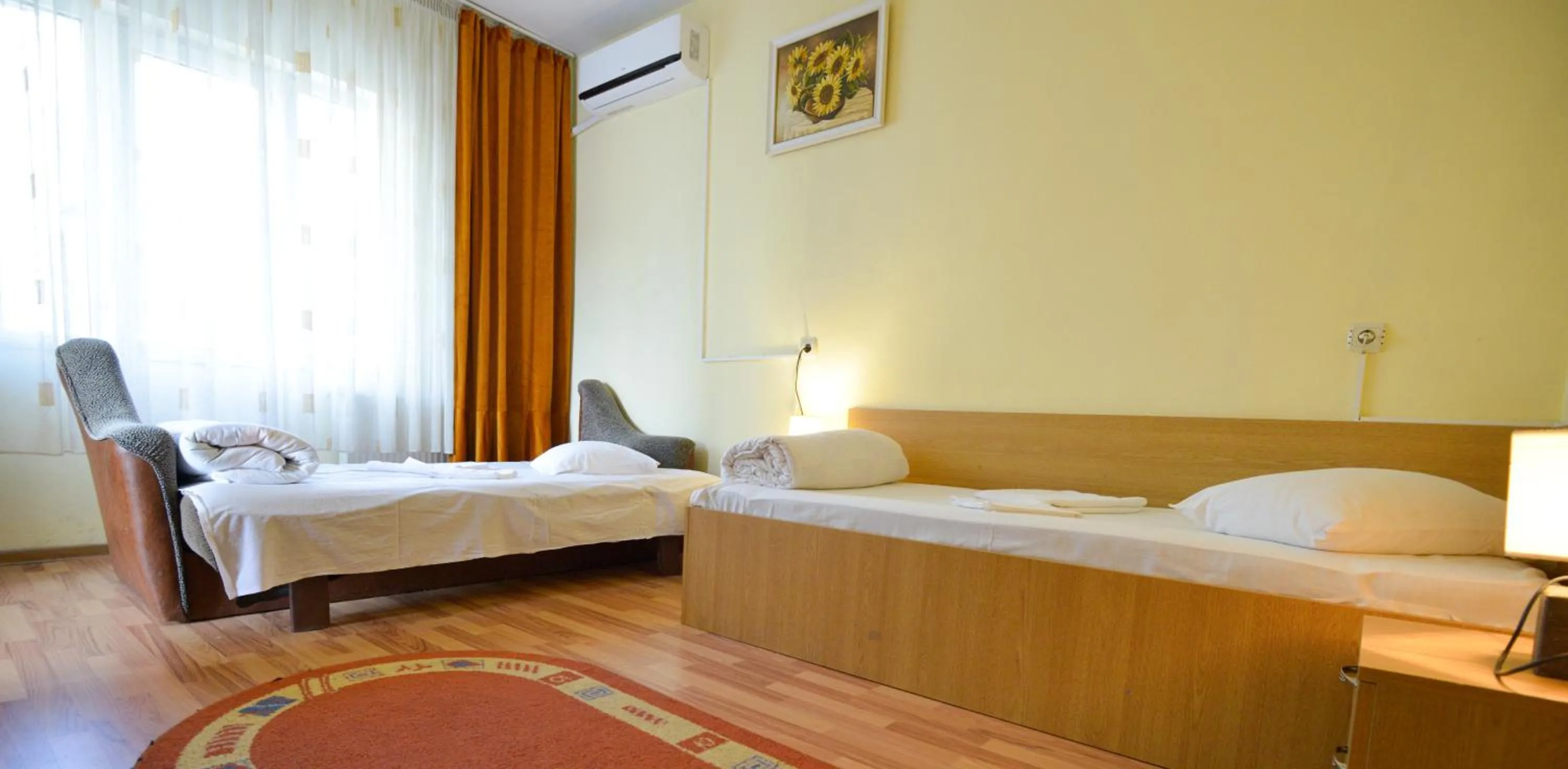 Bed in Hotel Decebal Bistrita