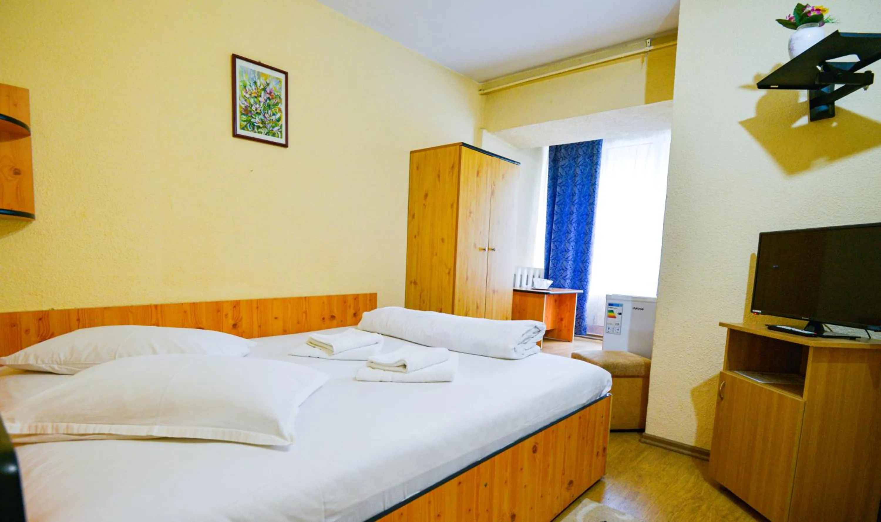 Bed in Hotel Decebal Bistrita