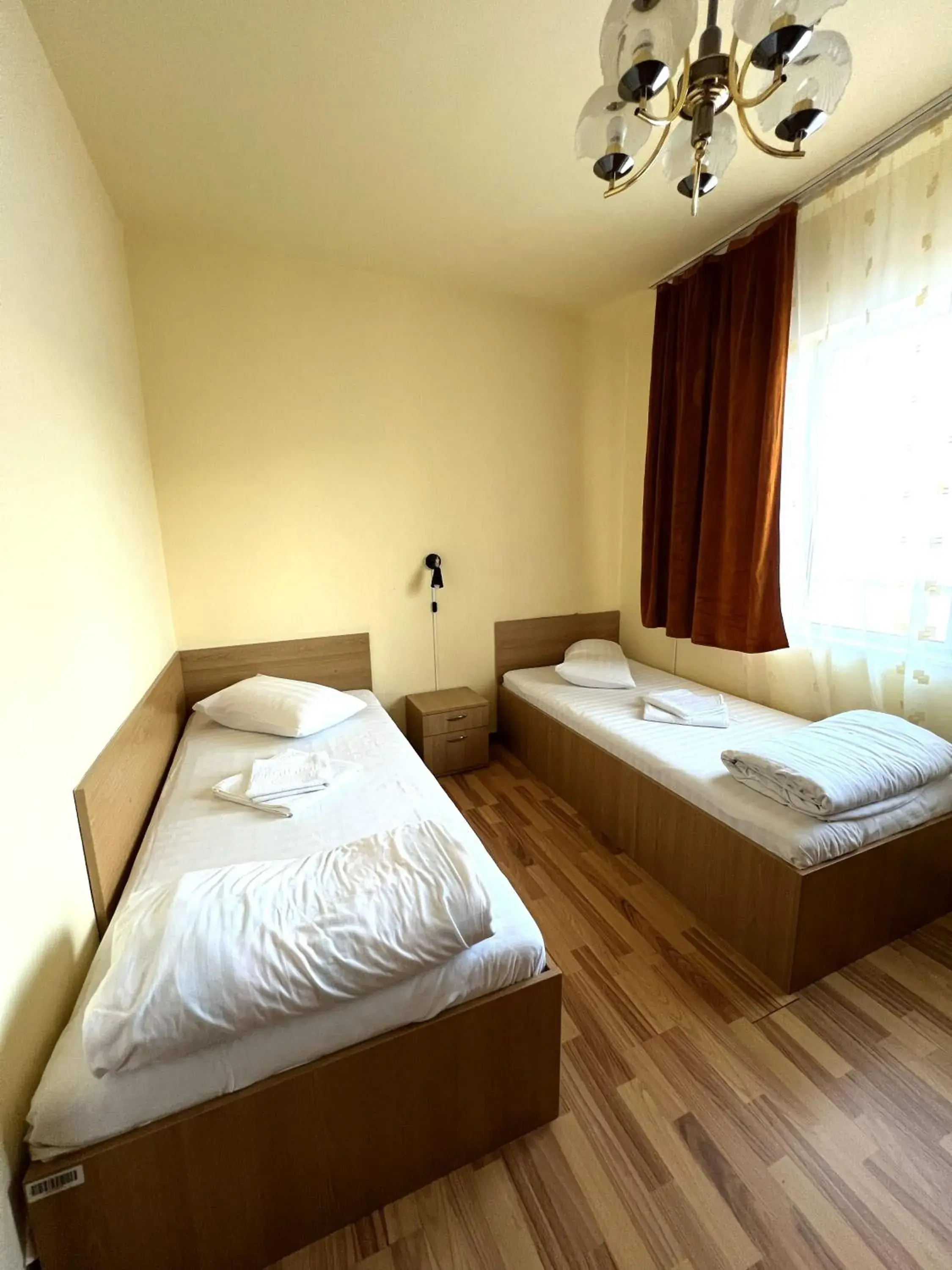 Two-Bedroom Apartment in Hotel Decebal Bistrita Two-Bedroom Apartment in Hotel Decebal Bistrita