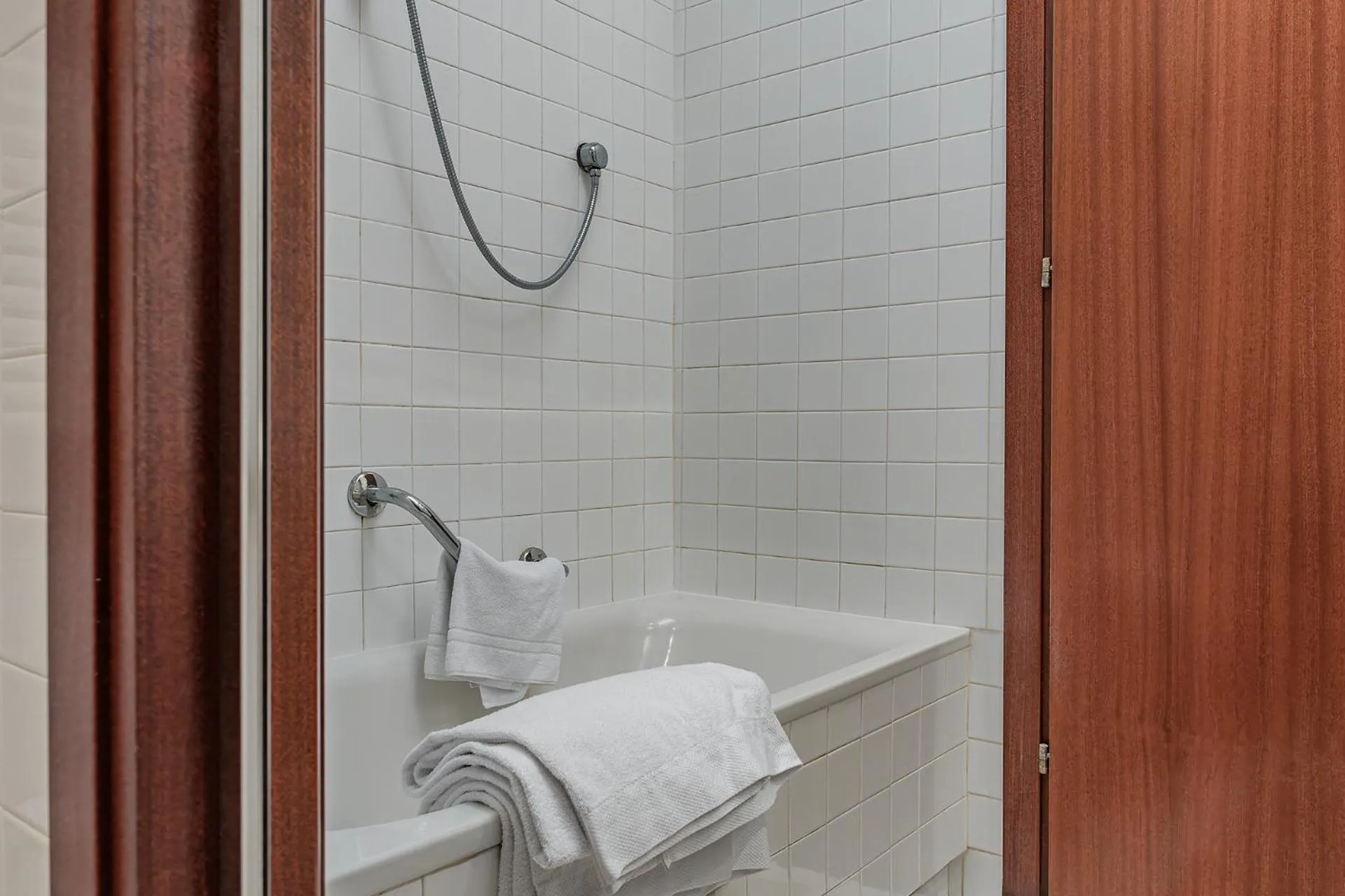 Bath in Hotel Tornese - Rooftop Sea View