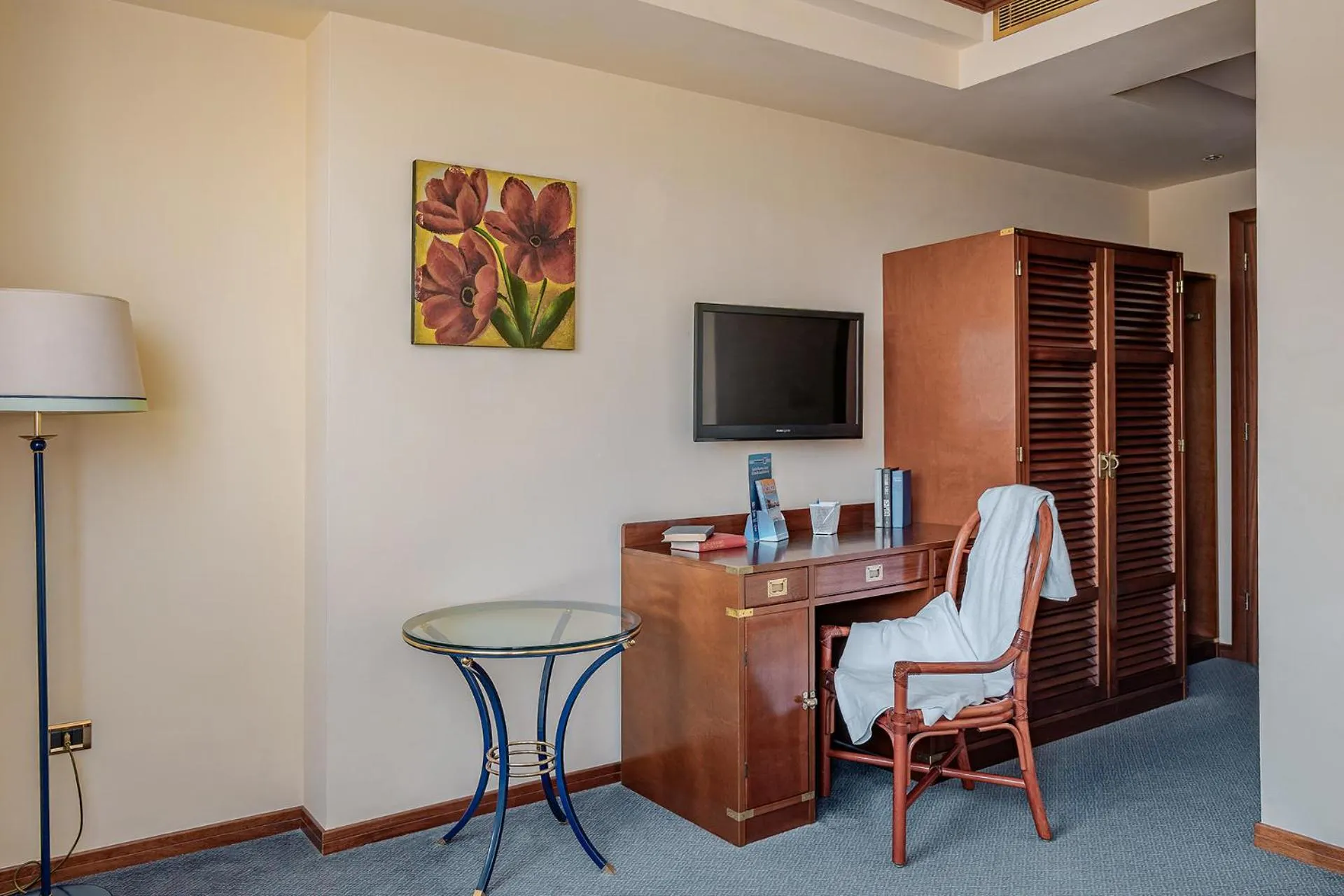 TV and multimedia in Hotel Tornese - Rooftop Sea View