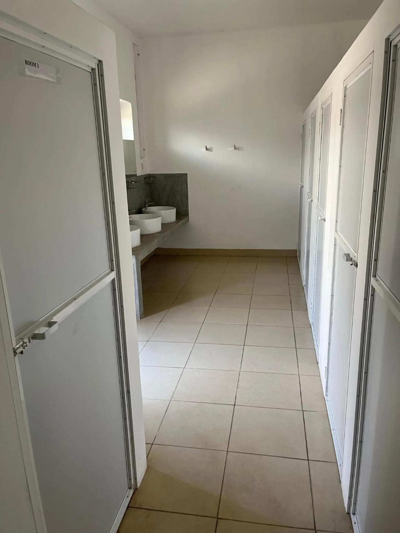 Toilet in Tanty’s Hostel